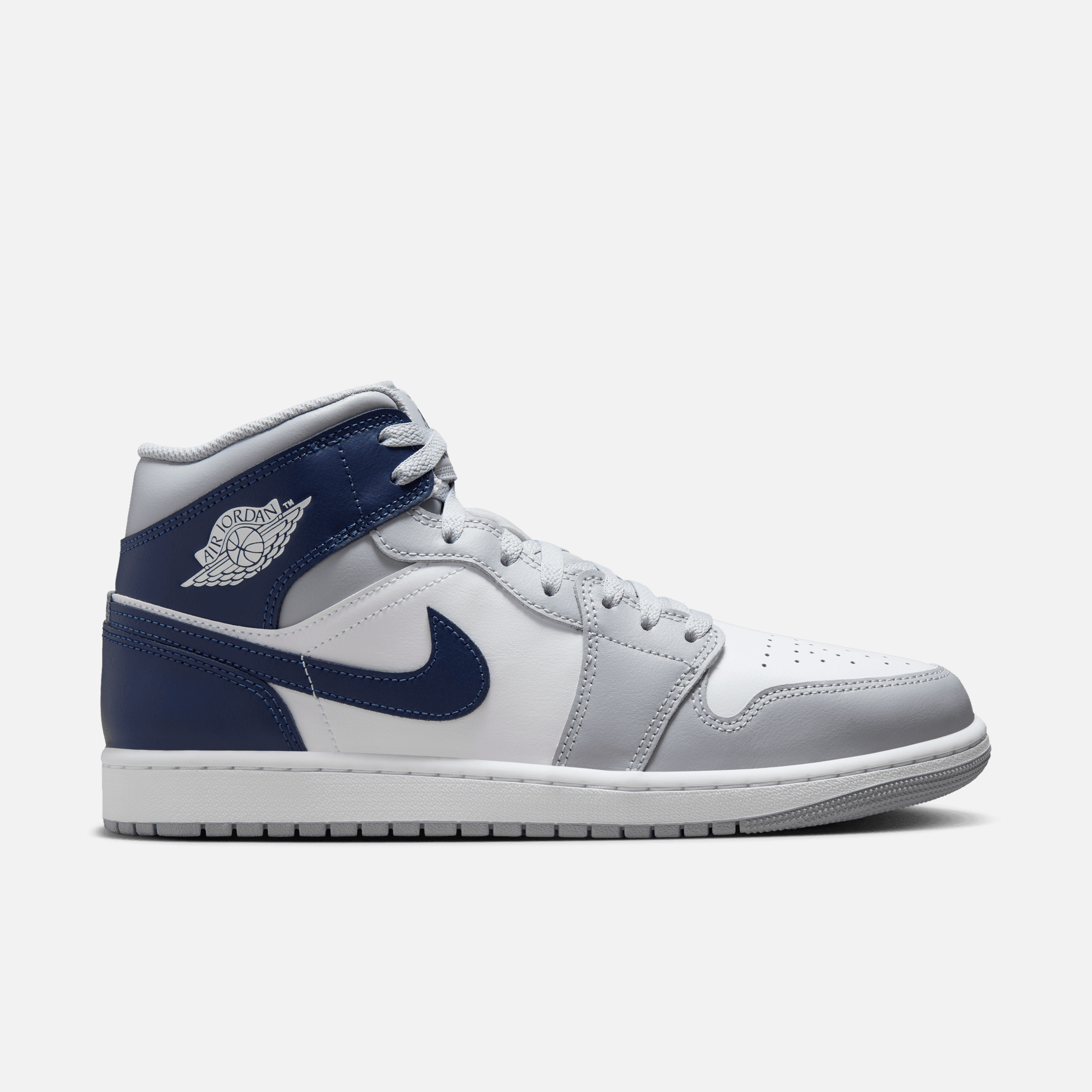 Air Jordan 1 Mid White Midnight Navy Wolf Grey 11