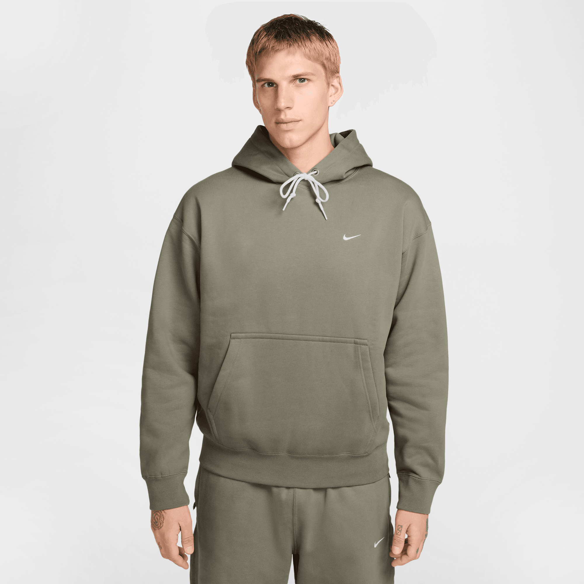 Nike Solo Swoosh Light Army Fleece Pullover Hoodie – Puffer Reds