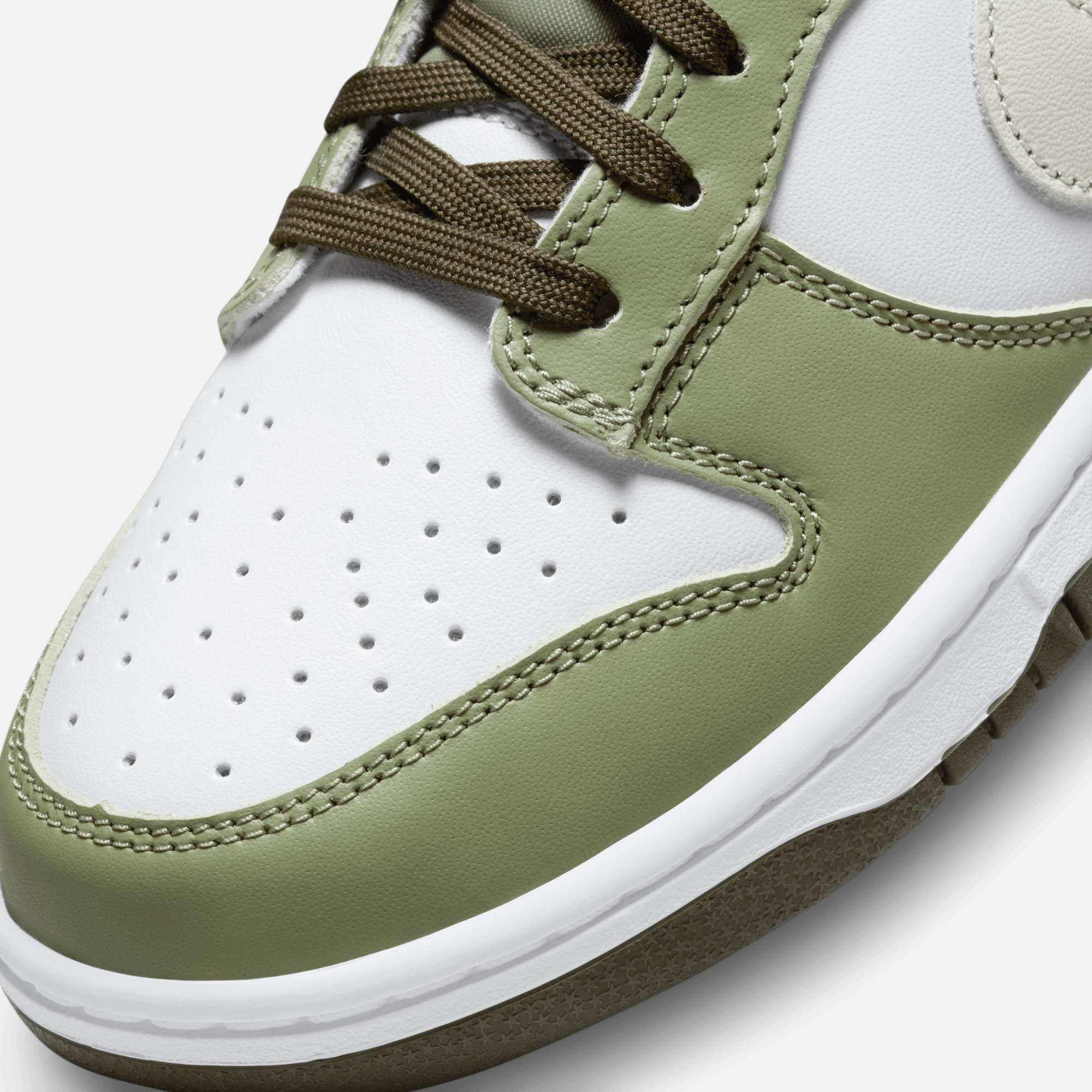 Nike Dunk Low Oil Green