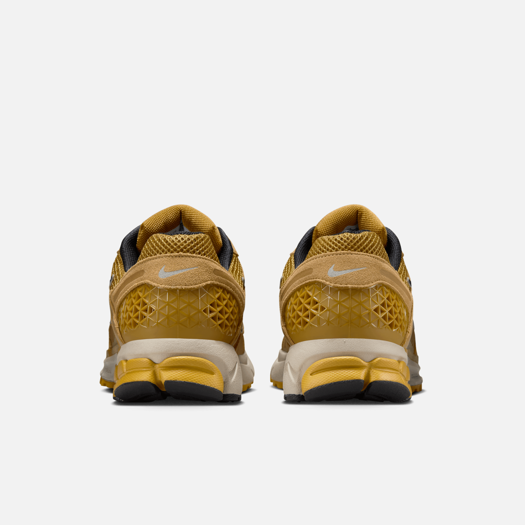 Nike Zoom Vomero 5 Ochre