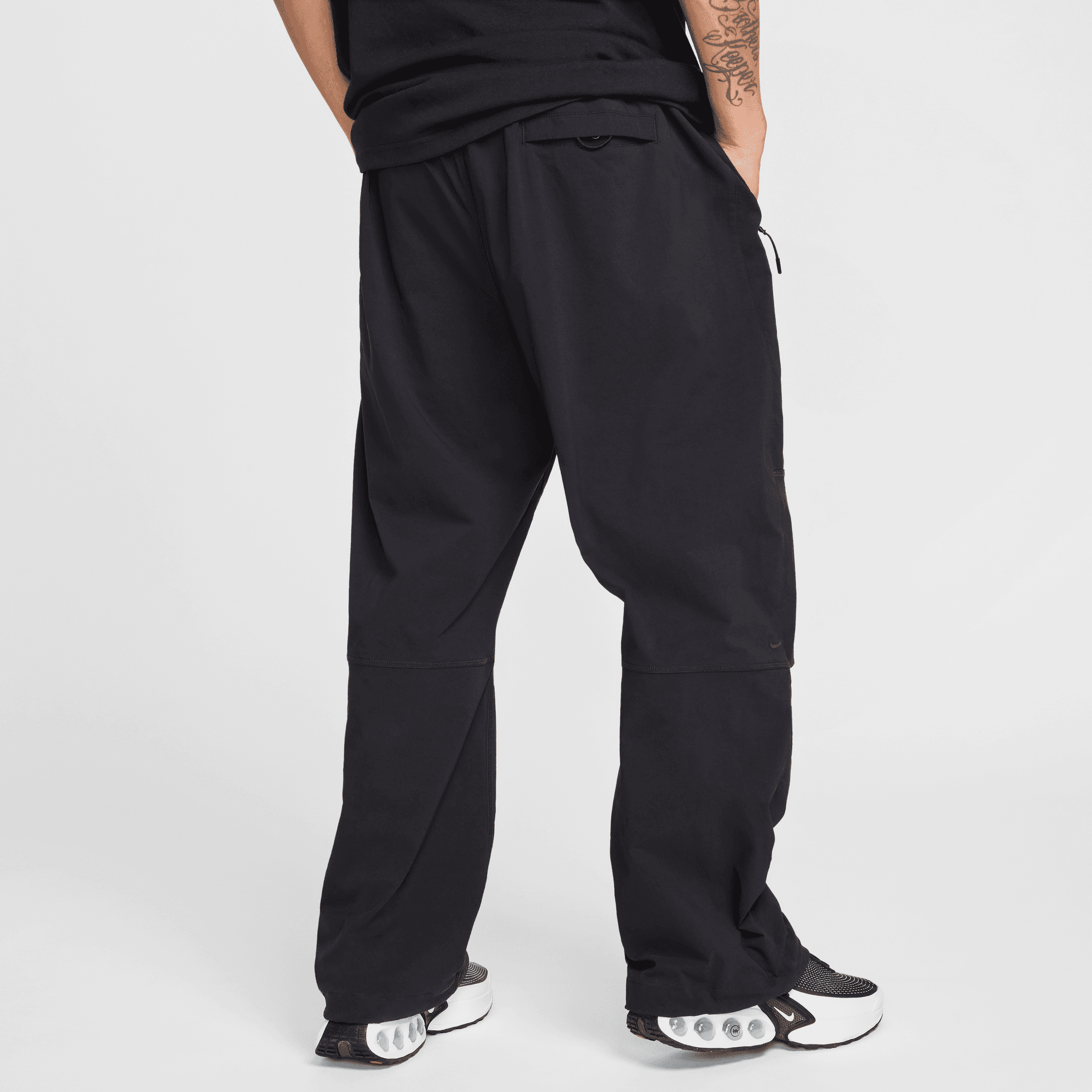 Nike Tech Woven Oversized Black Pants