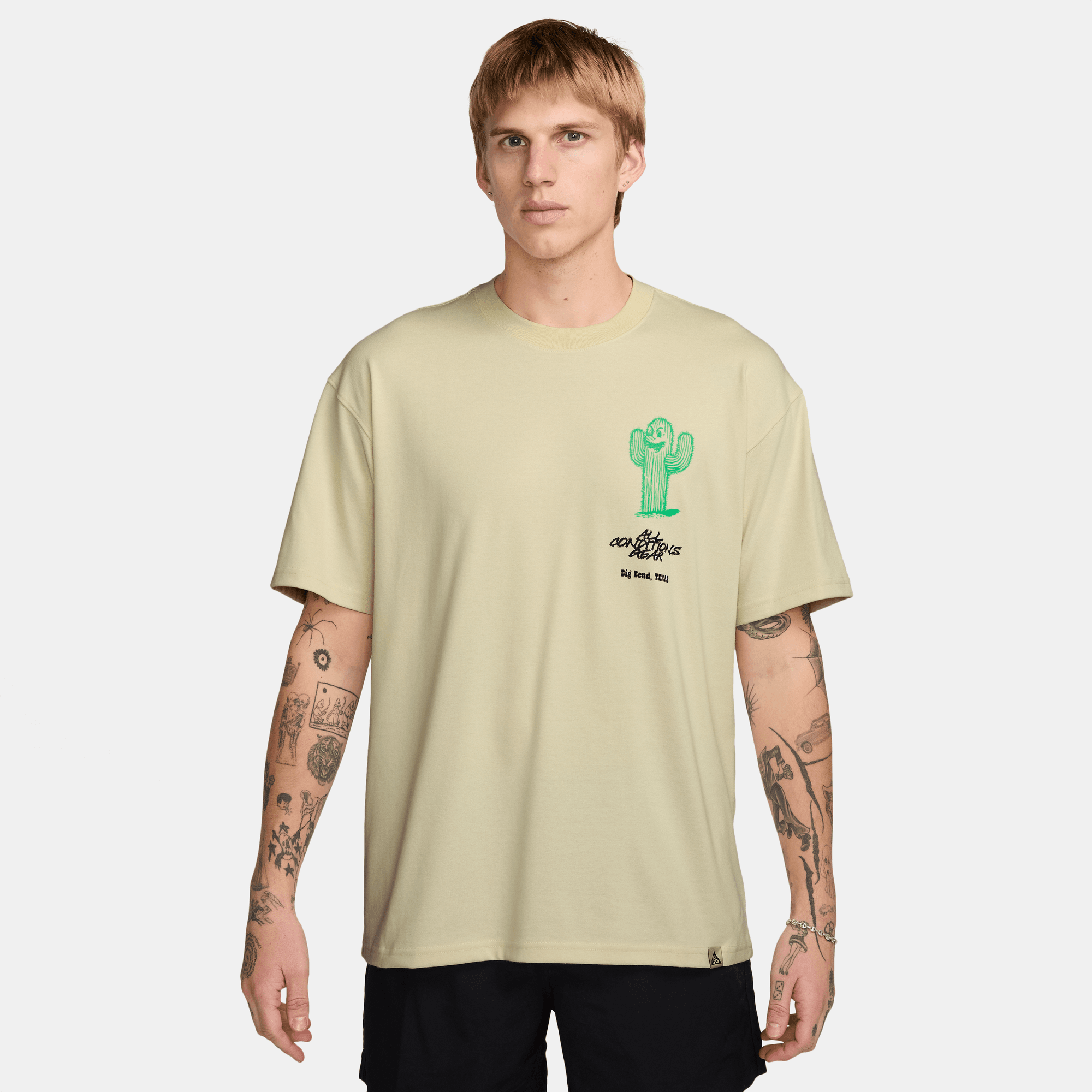 nike acg green t shirt