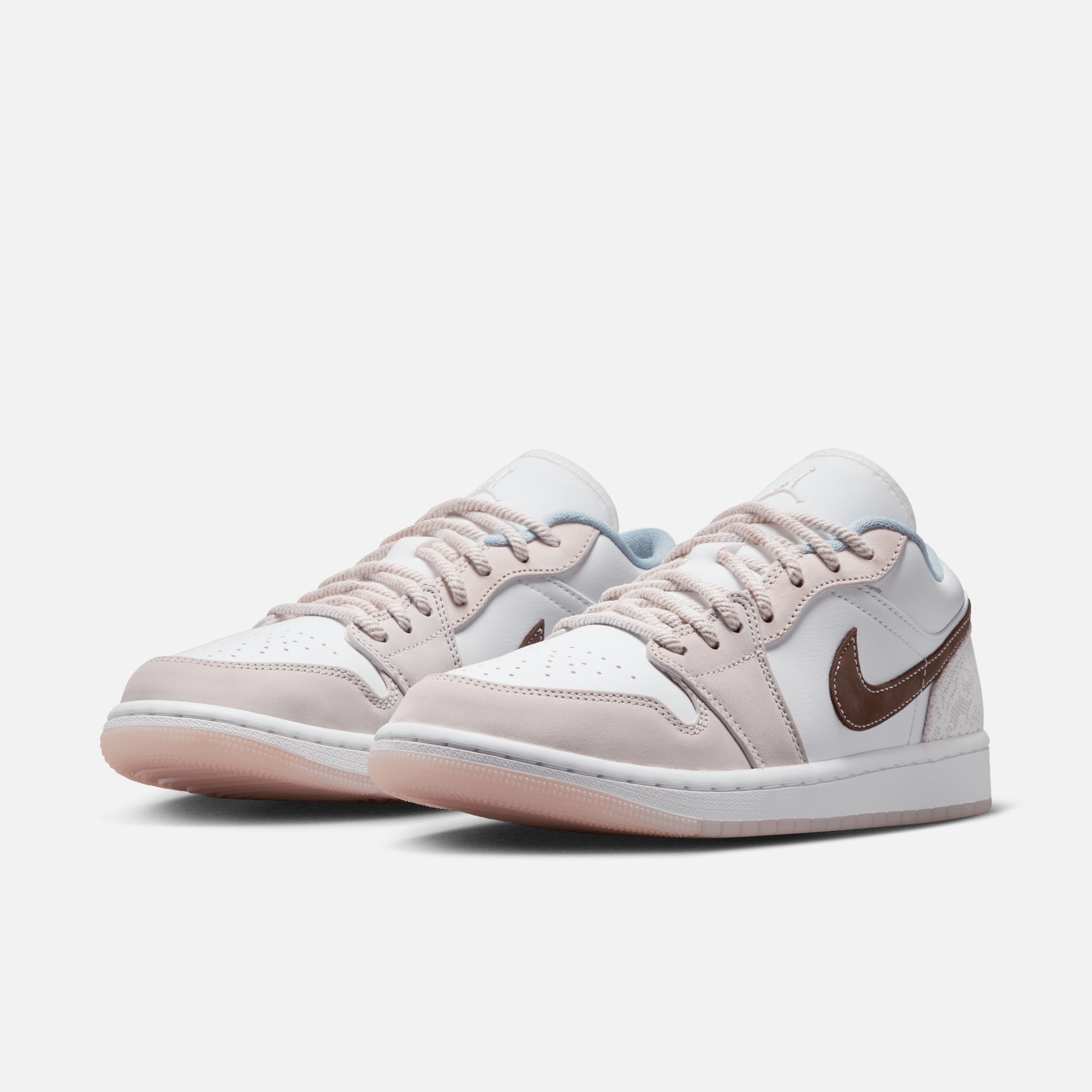 Air Jordan Women's 1 Low Coral Reef