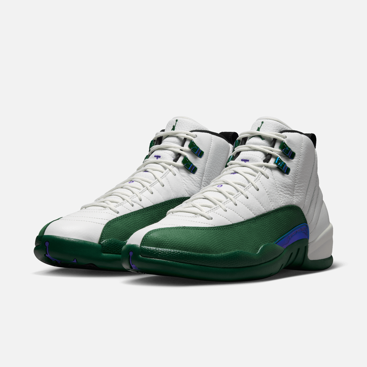 Air Jordan 12 Retro Bucks