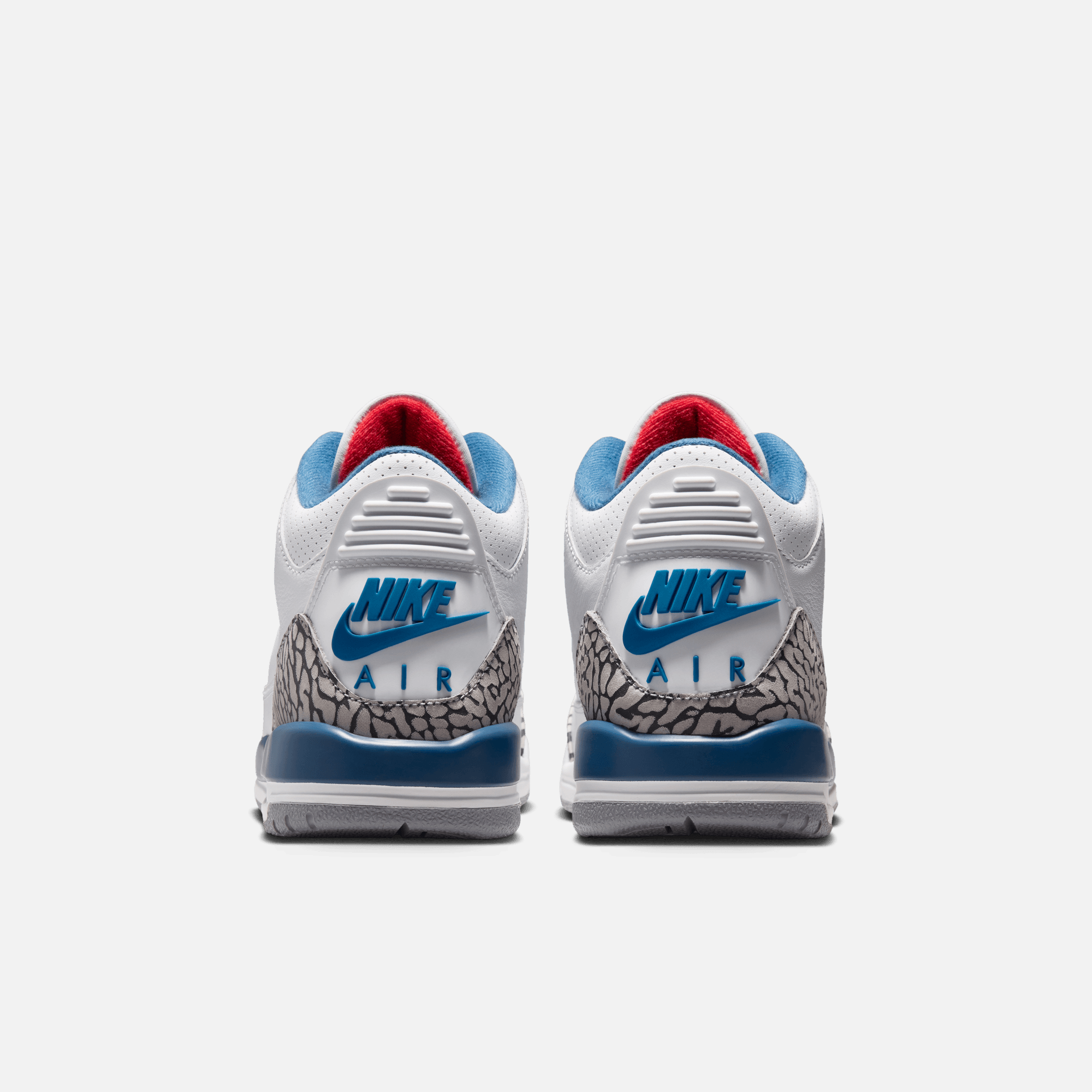 Air Jordan Big Kids' 3 Retro True Blue (GS)