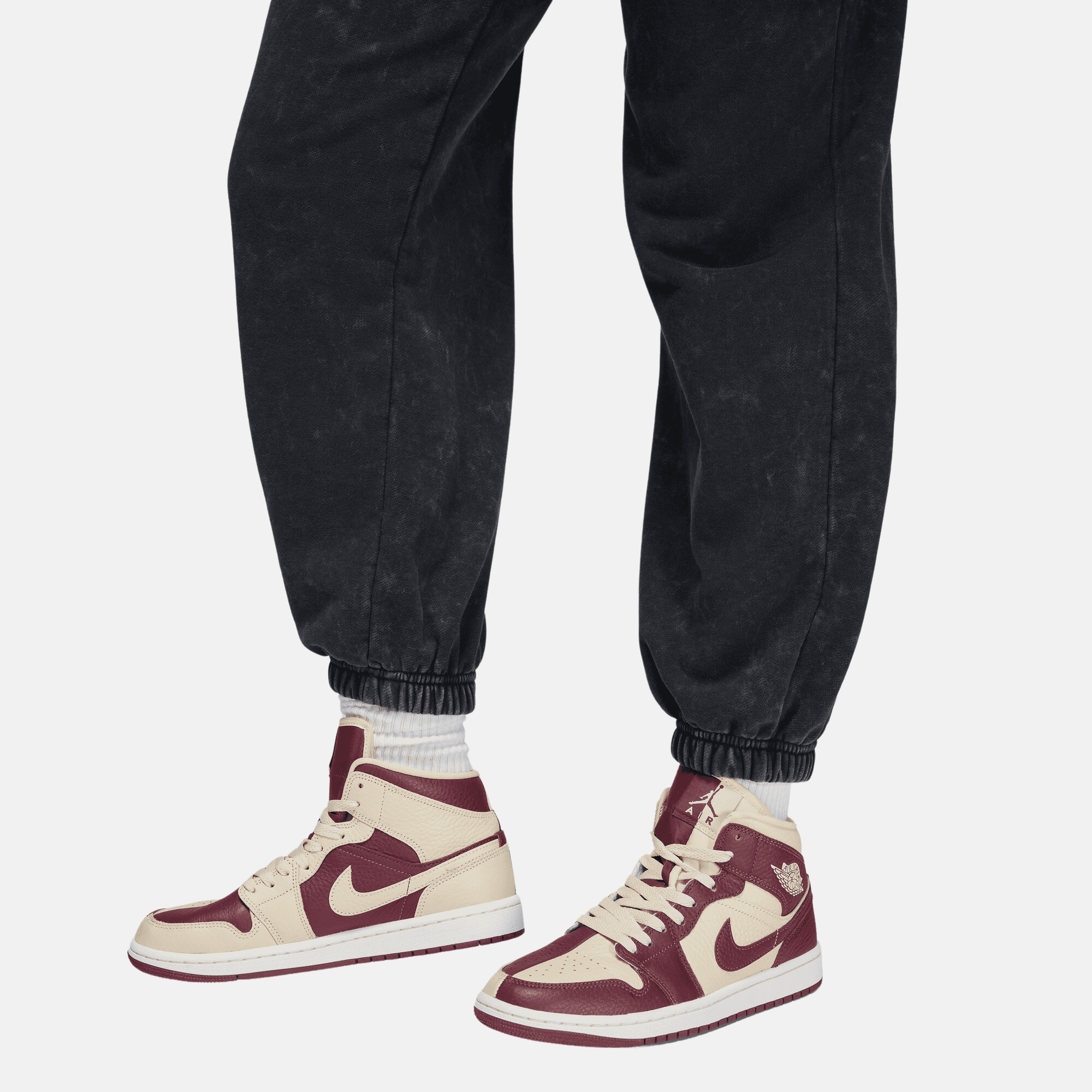 Air Jordan Women's Flight Fleece Black Washed Fleece Pants