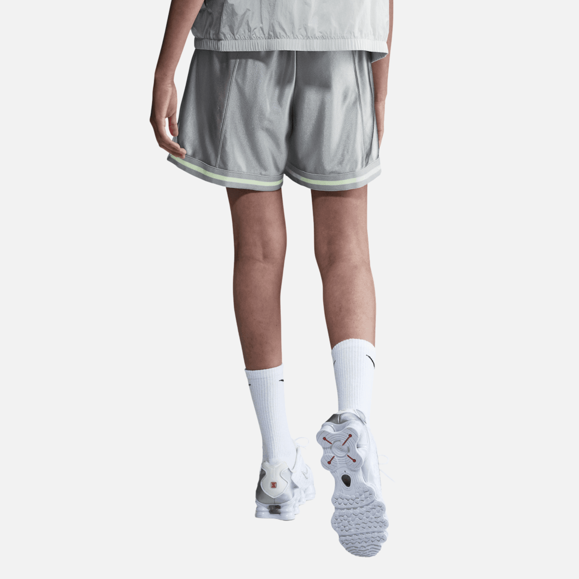 Nike Women's Sportswear Grey Loose Mid-Rise Graphic Shorts