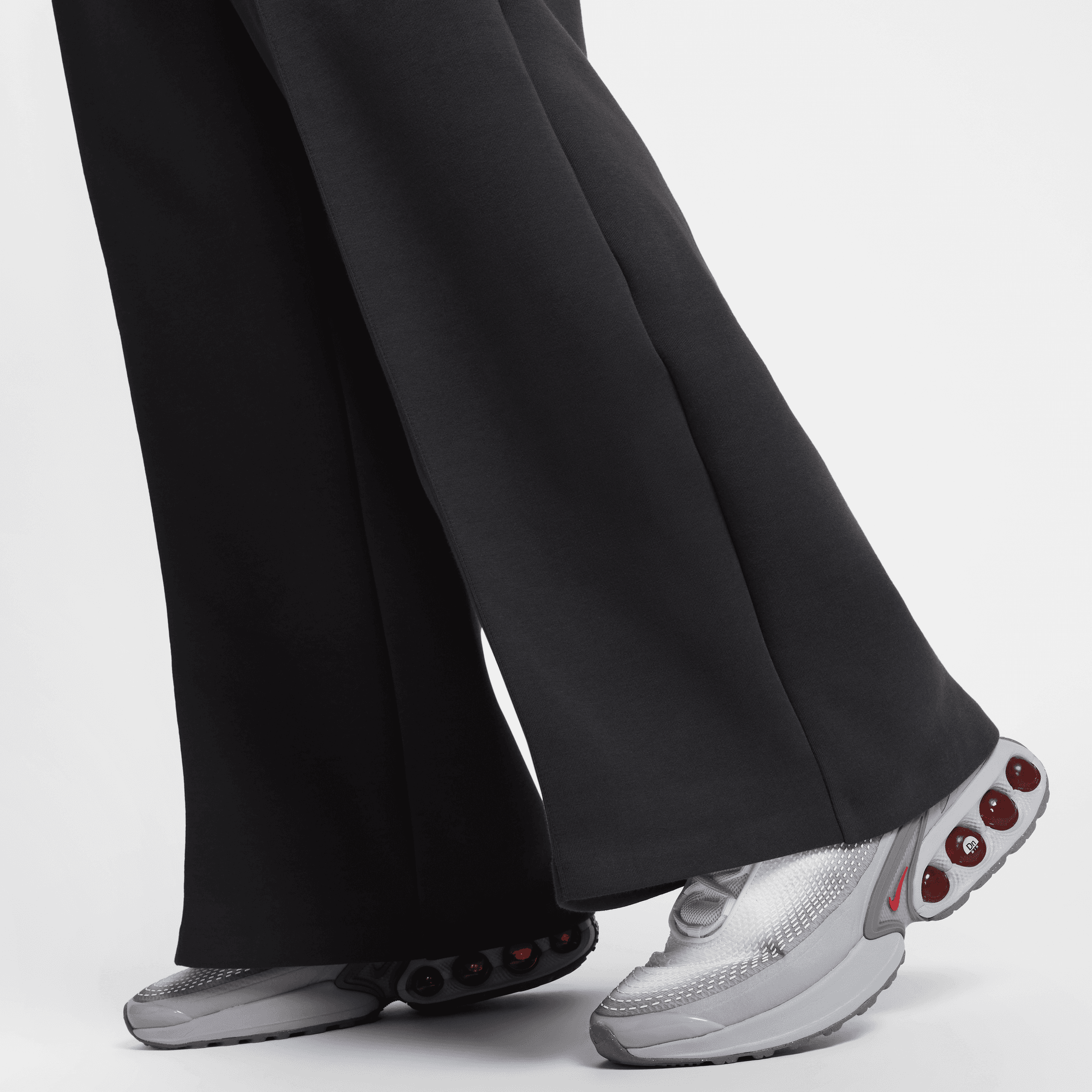 Nike Tech Grey Wide-Leg Fleece Pants