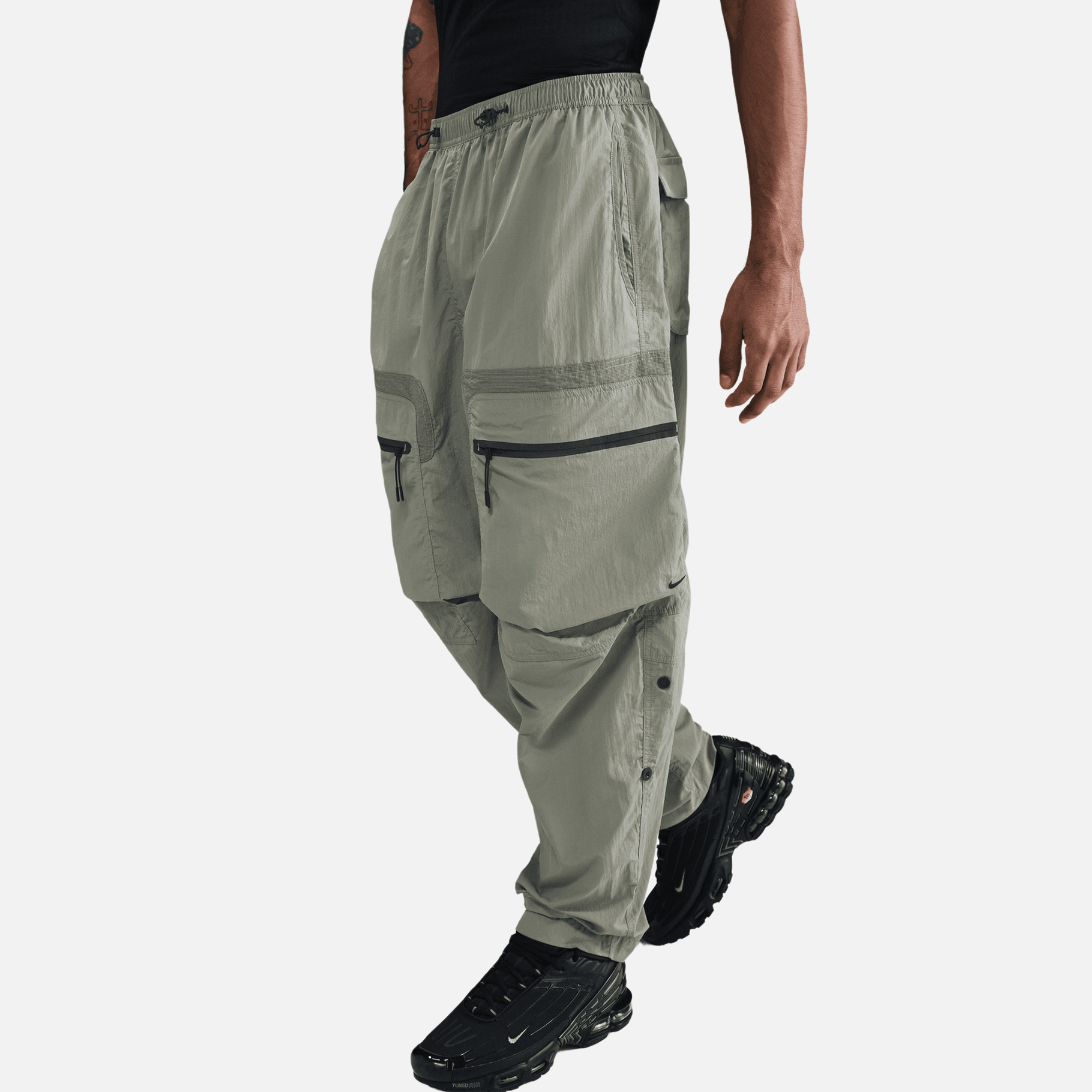 Nike Tech Light Army Woven Cargo Pants