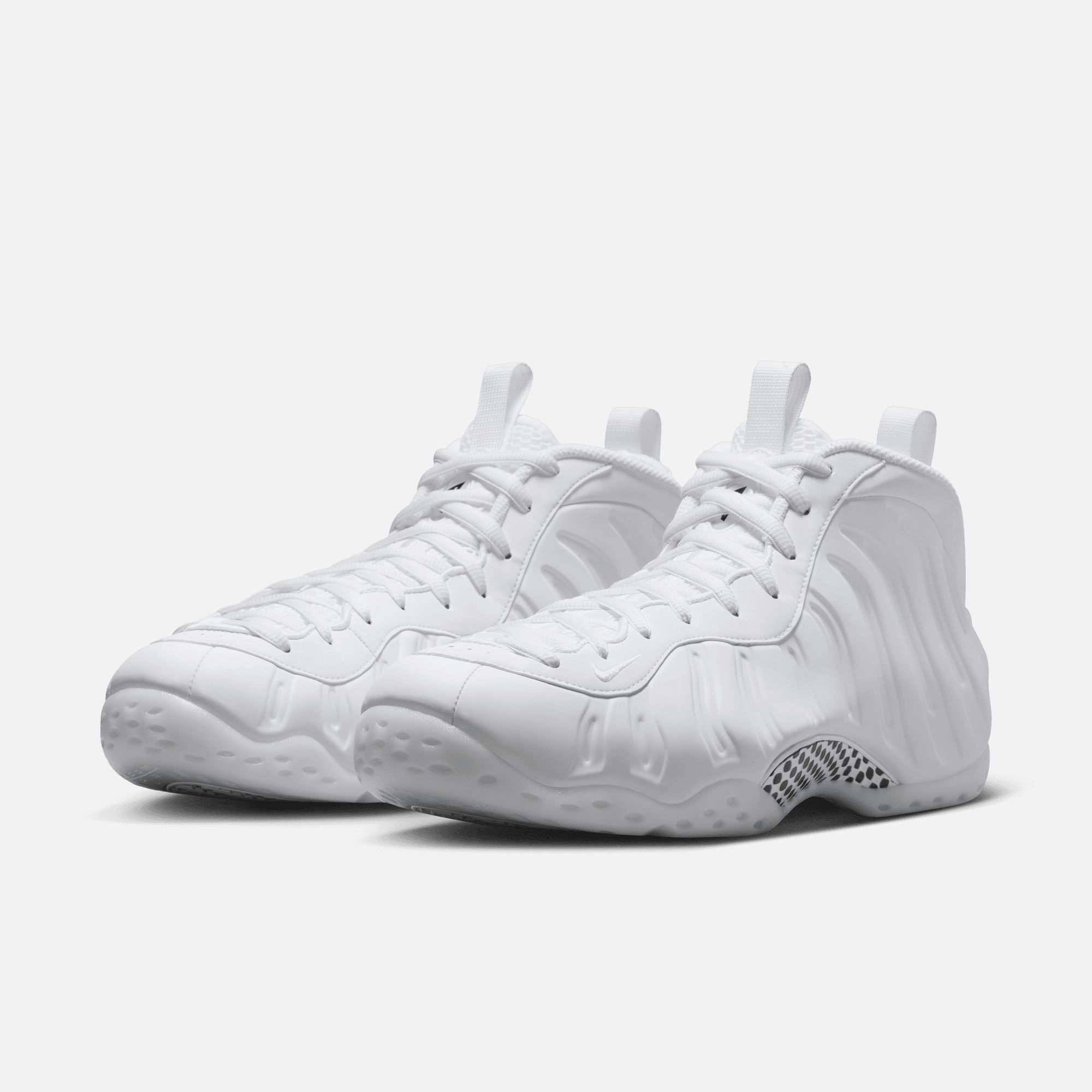 Nike Air Foamposite One Triple White