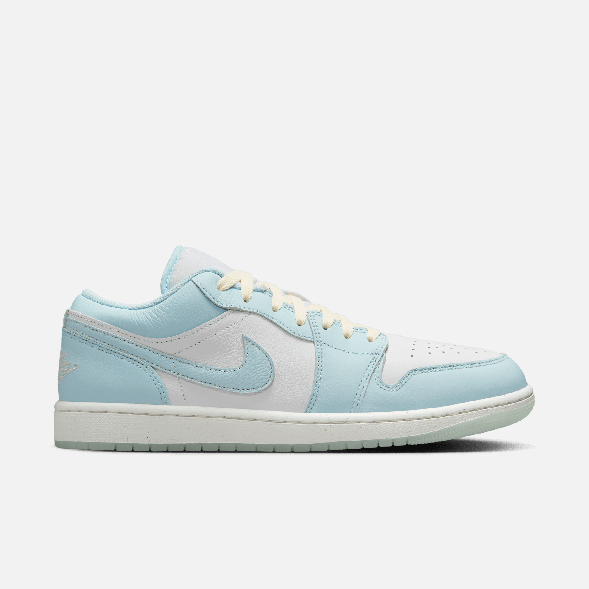 Air Jordan 1 Low SE Glacier Blue Summit White – Puffer Reds Air Jordan 1 Low SE Glacier Blue Summit White – Puffer Reds