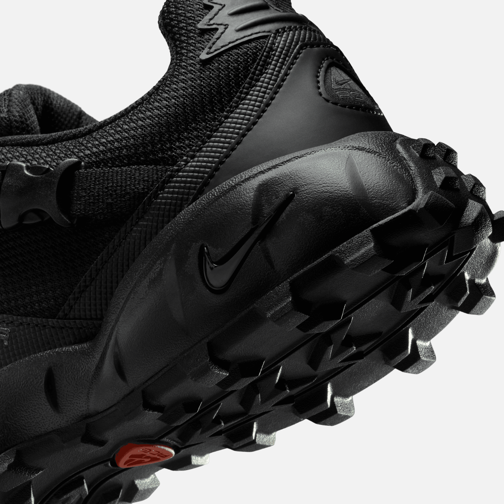 Nike ACG Phassad Black