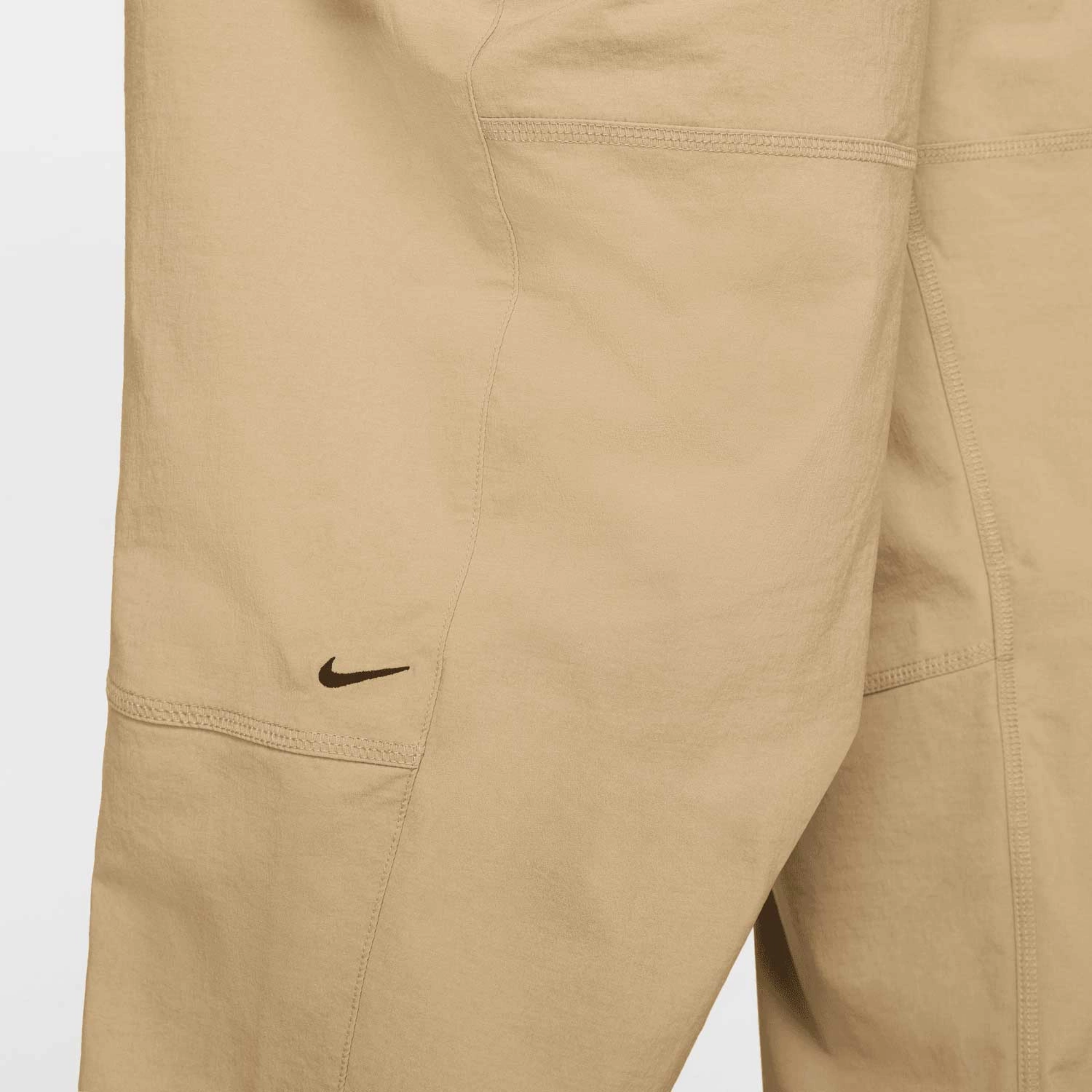 Nike Tech Woven Oversized Beige Pants