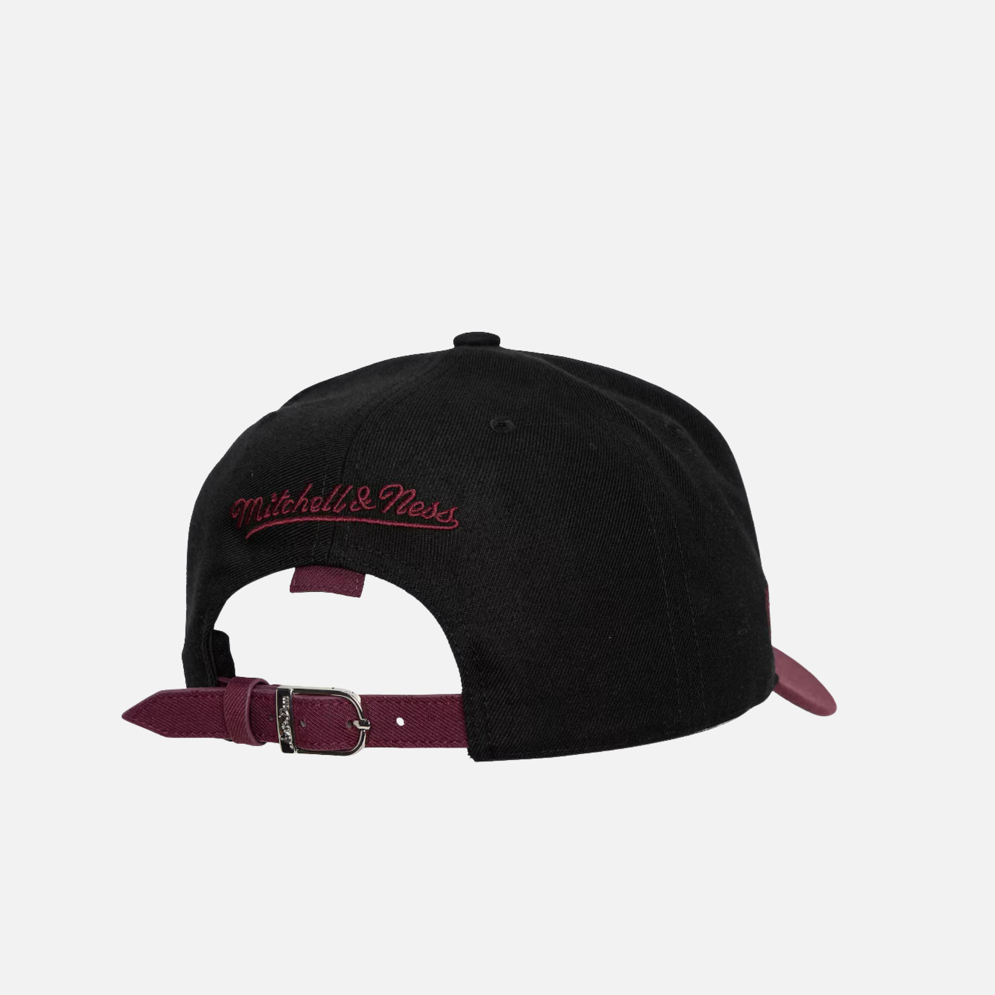 Mitchell & Ness x Just Don Wave Script Detroit Red Wings Pro Strapback Hat