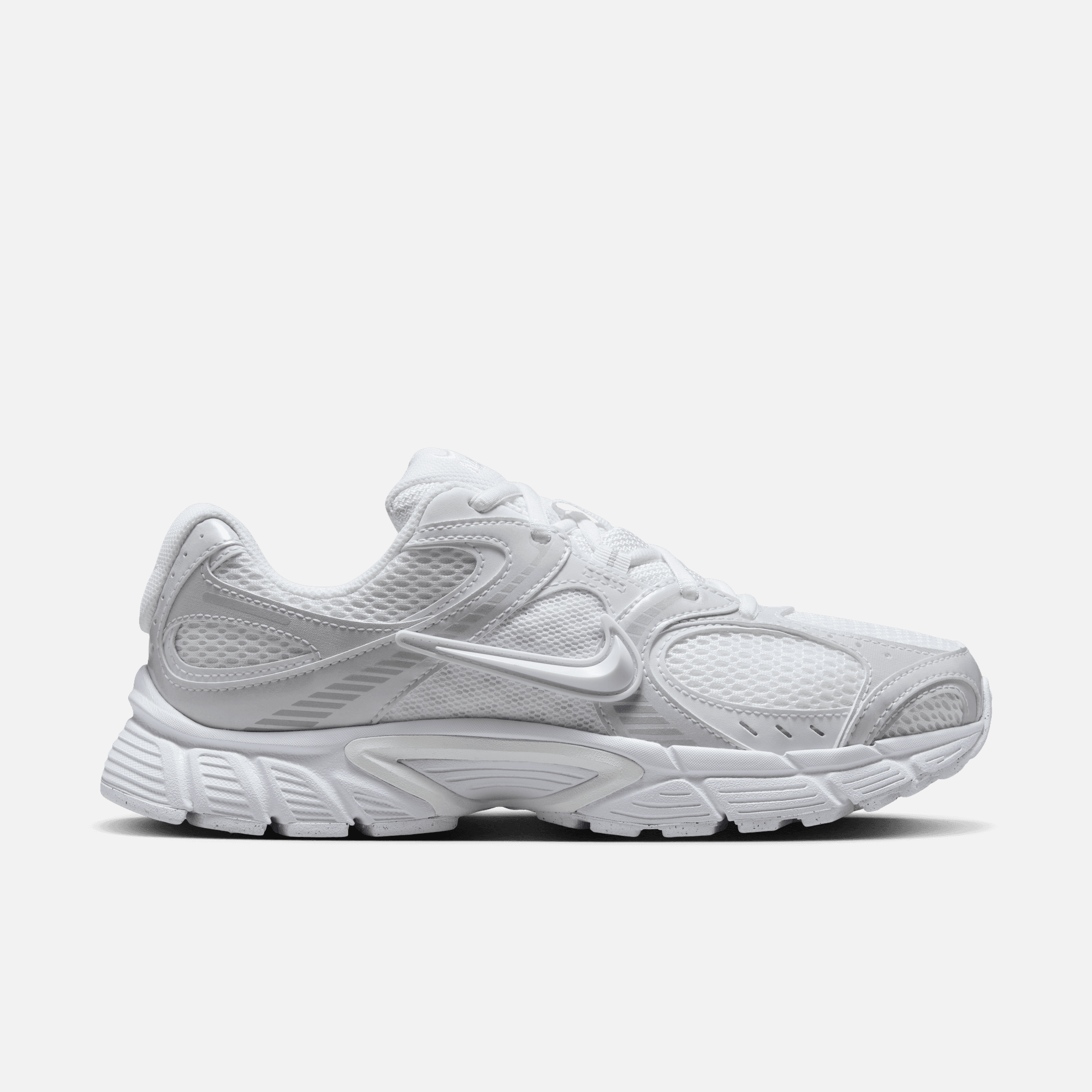 Nike Women's V5 RNR White Metallic Silver – Puffer Reds