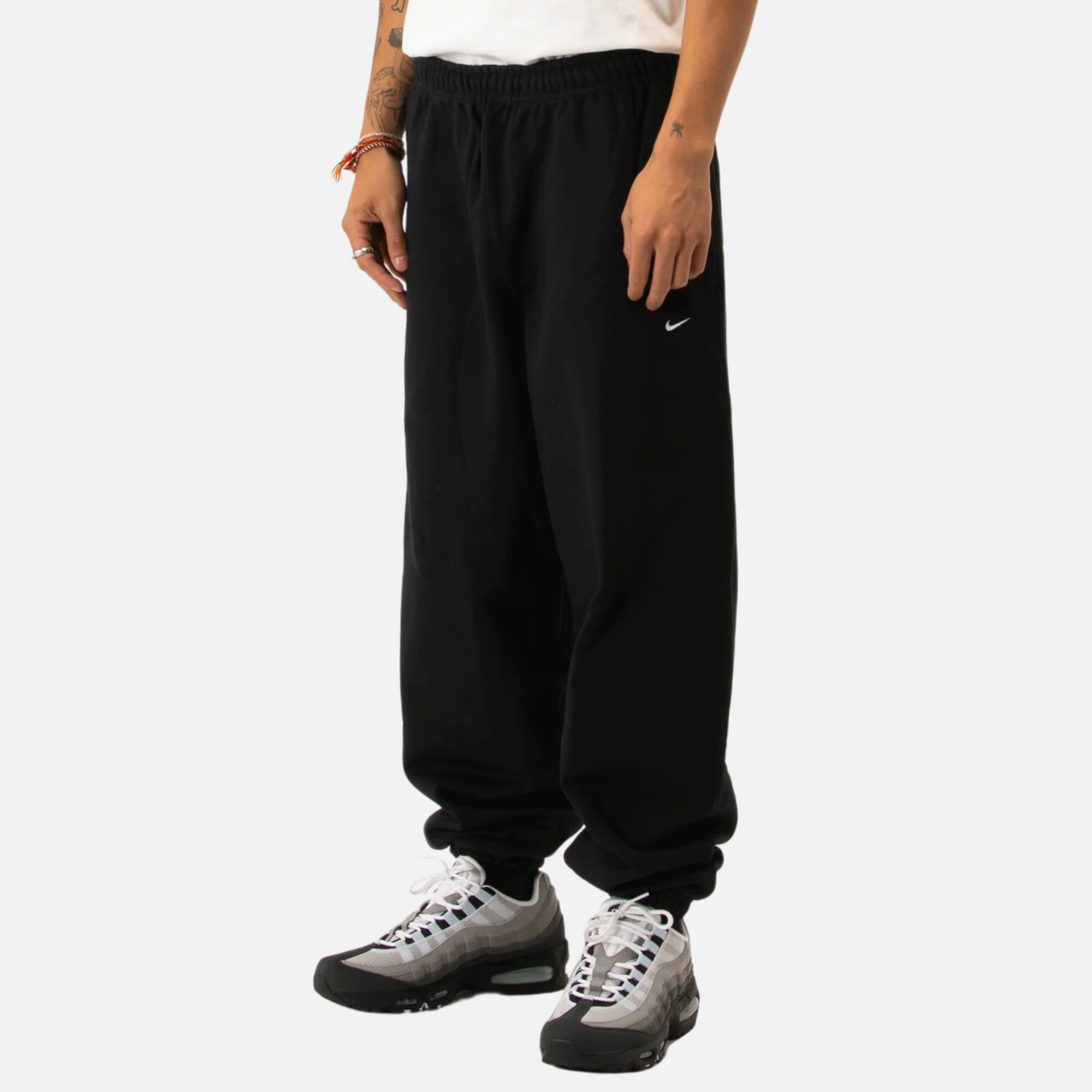 Nike Solo Swoosh Cuffed Black Pants