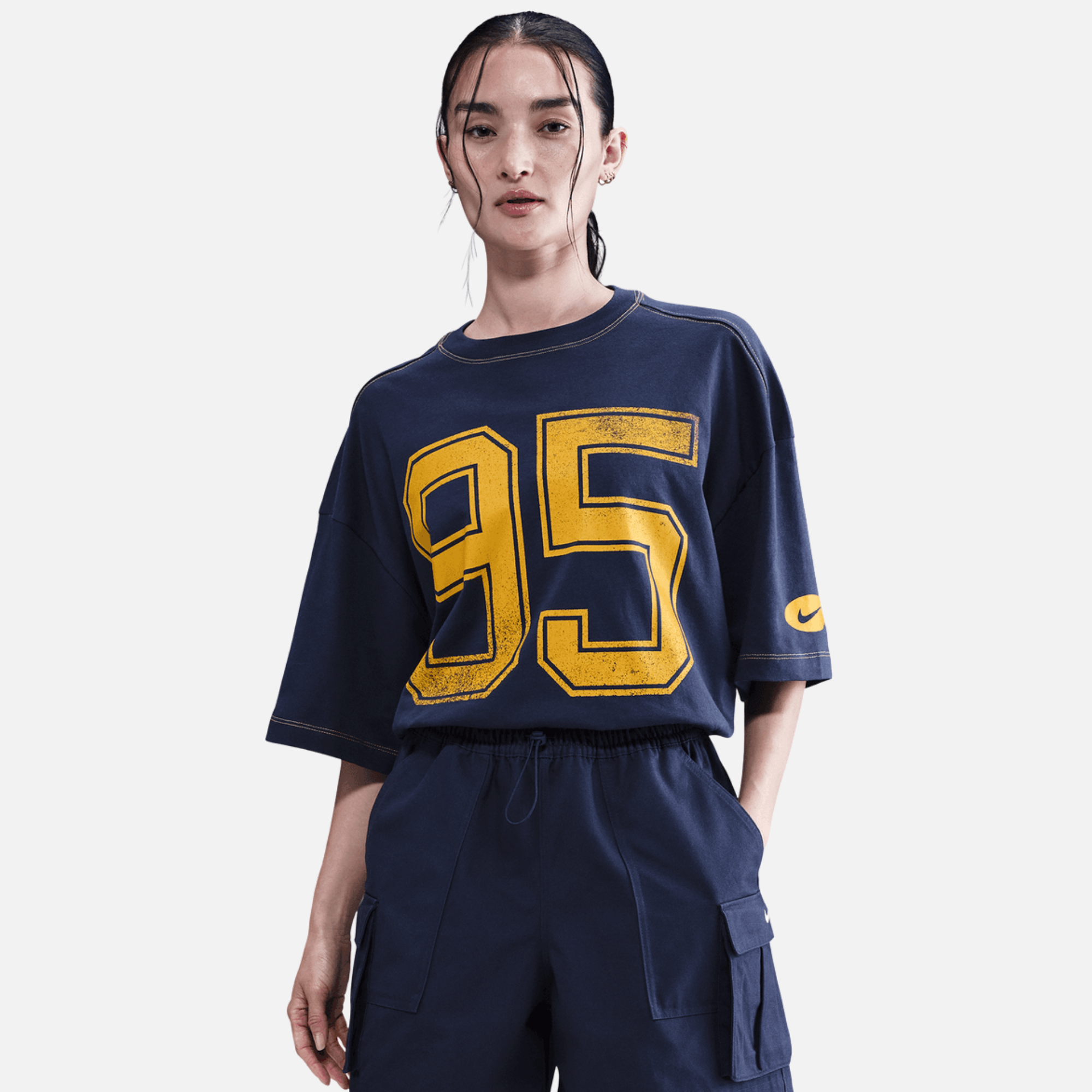 Nike Women's Sportswear 95 Navy T-Shirt