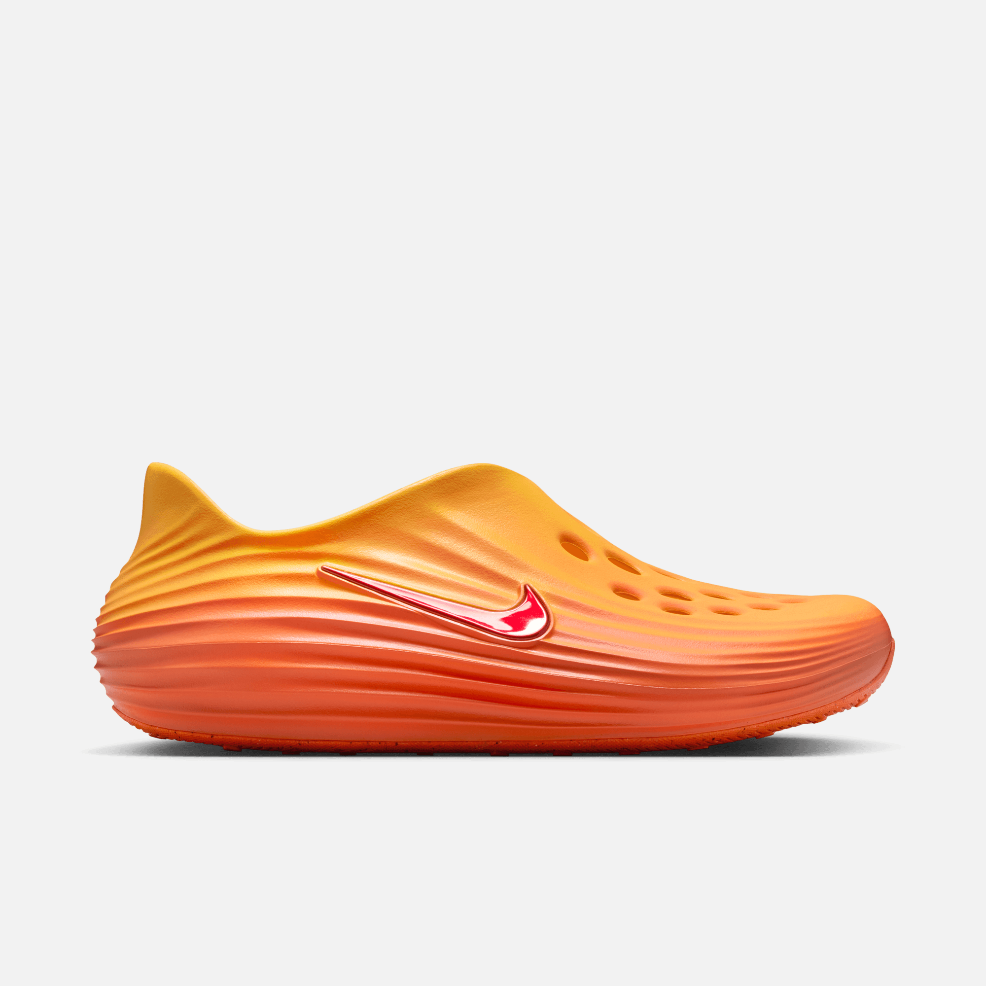 Nike ReactX Rejuven8 Topaz Gold Turf Orange Crimson – Puffer Reds Nike ReactX Rejuven8 Topaz Gold Turf Orange Crimson – Puffer Reds