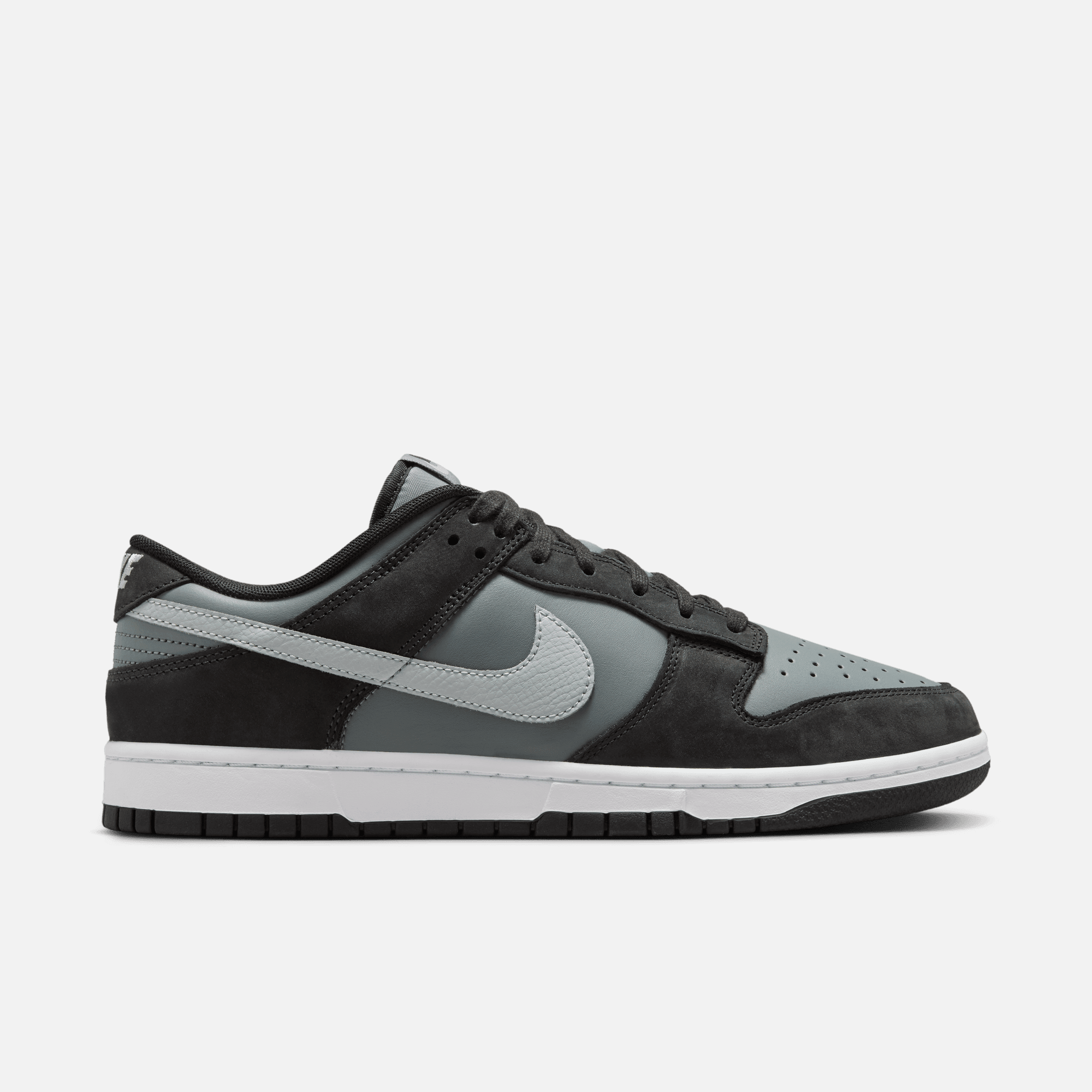 Air Jordan 1 Low Black/Smoke Grey Size 8.5 Mens Nike Air Jordan 1 Low Retro Shadow Toe Men main image 2