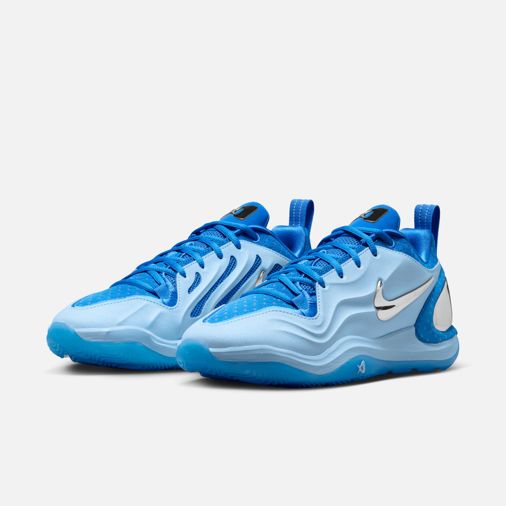 Nike Women's A'Two Still Loading