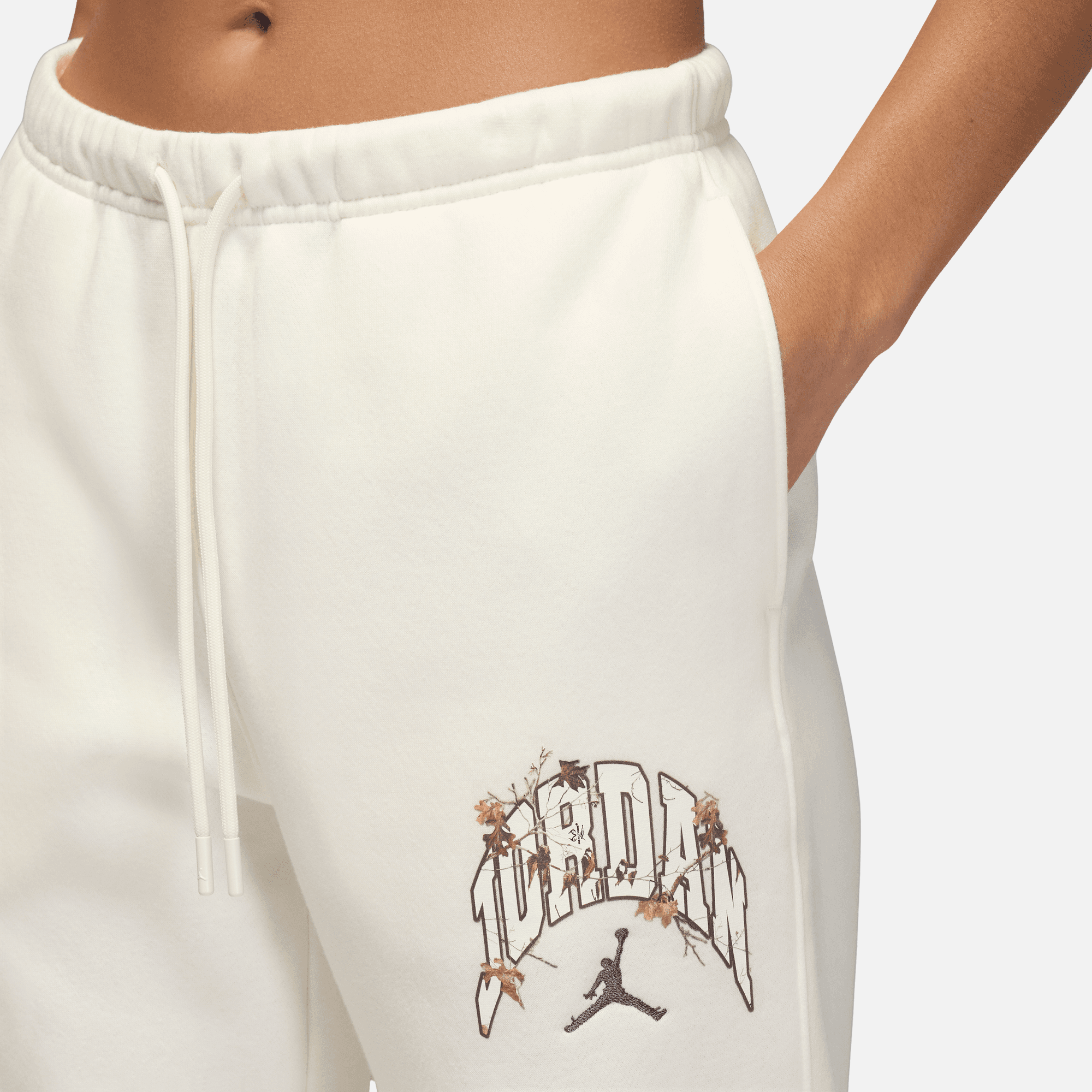 Air Jordan Women's Brooklyn Fleece Realtree Cream Pants