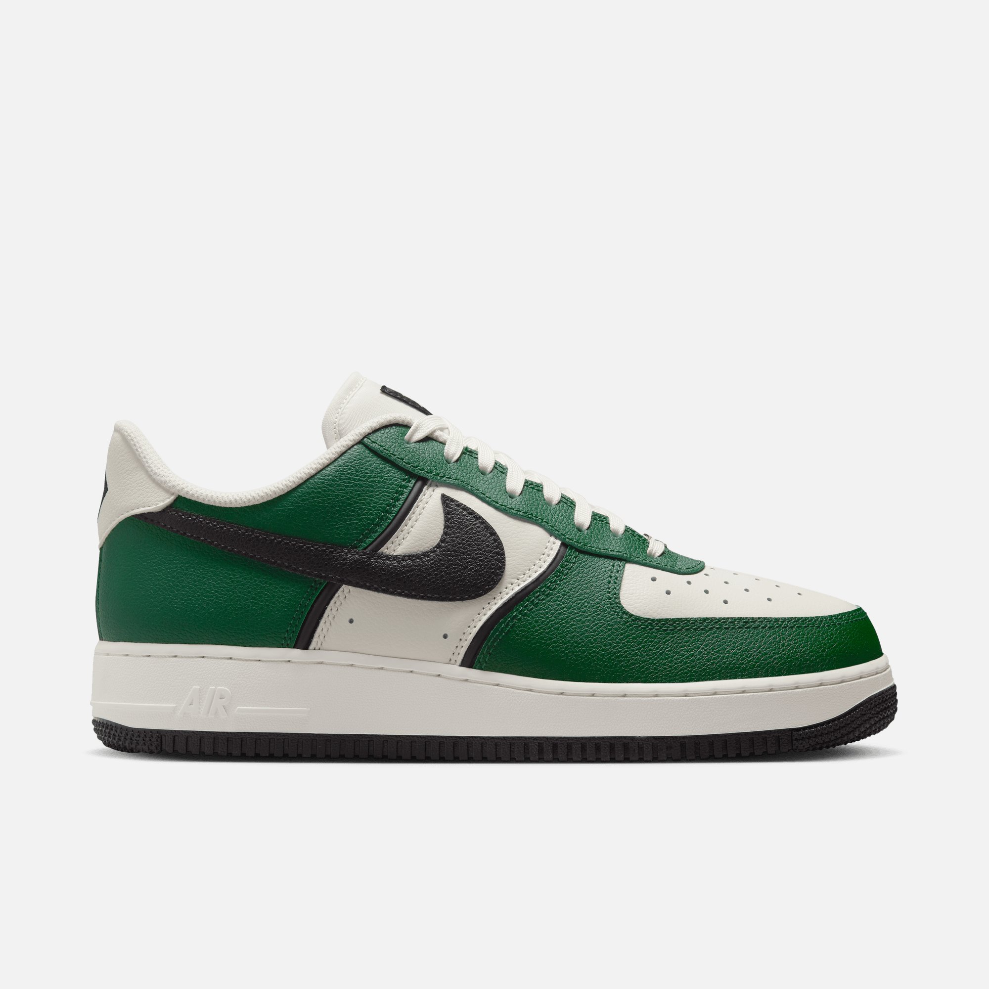 Nike Air Force 1 Low Fir Sail Black