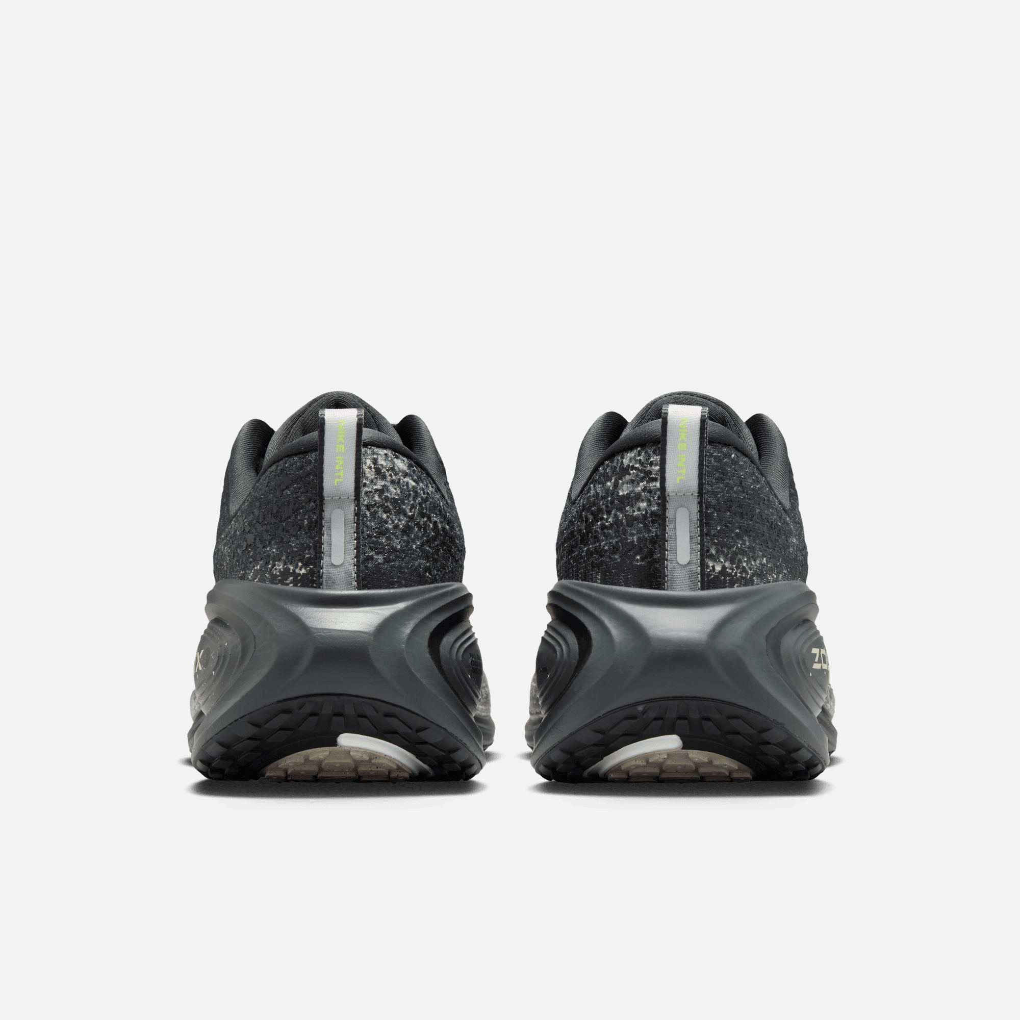 Nike Vomero Plus Anthracite Oatmeal