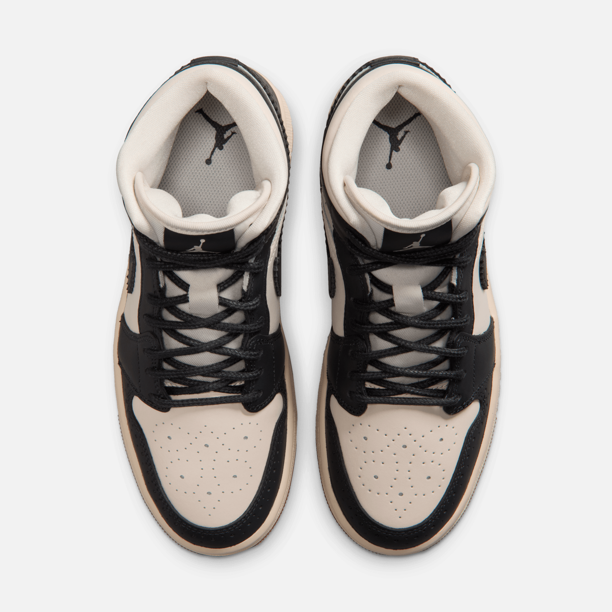 Air Jordan Women's 1 Mid SE Off Noir Chalk
