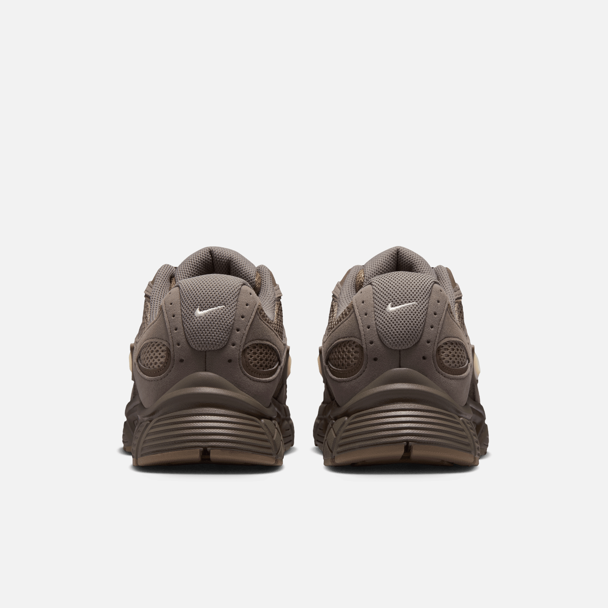 Nike V5 RNR Suede Mink Brown Soft Pearl