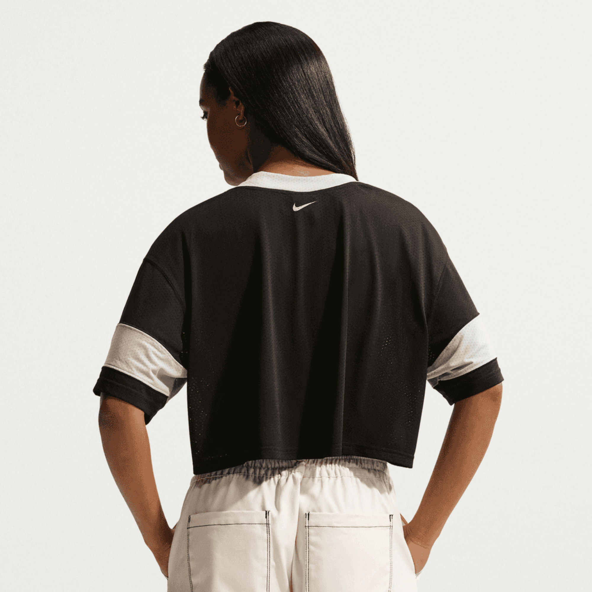Nike Women's Sportswear Black Oversized Cropped Jersey