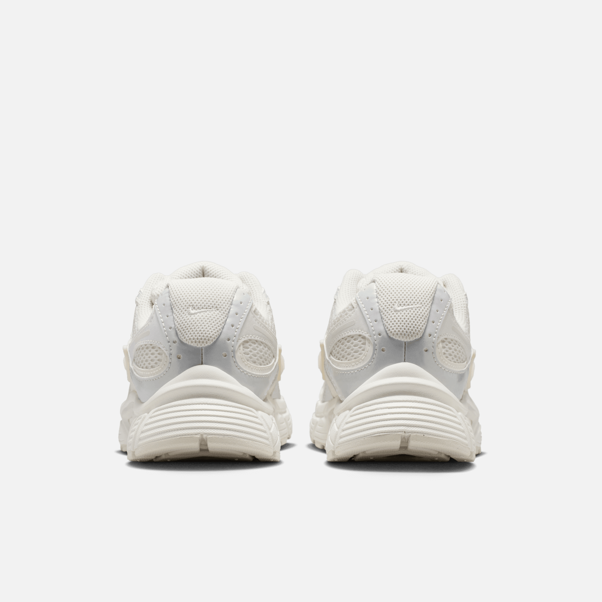 Nike Women's V5 RNR Phantom