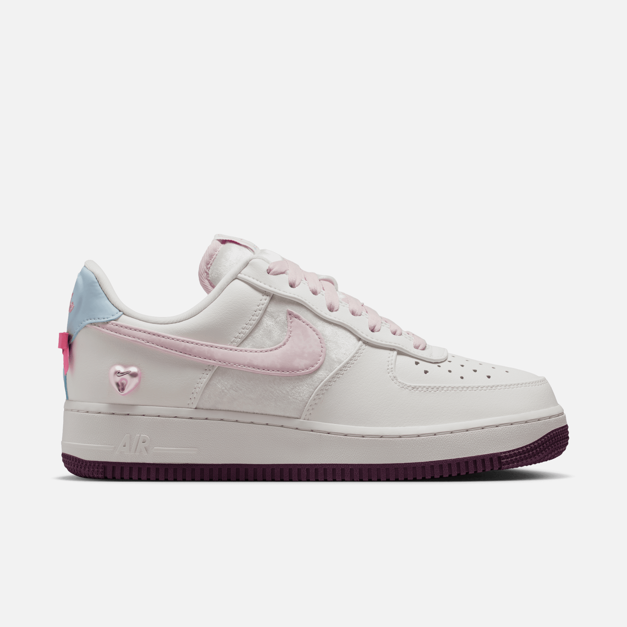 Nike Women's Air Force 1 Low Valentine's Day (2026)