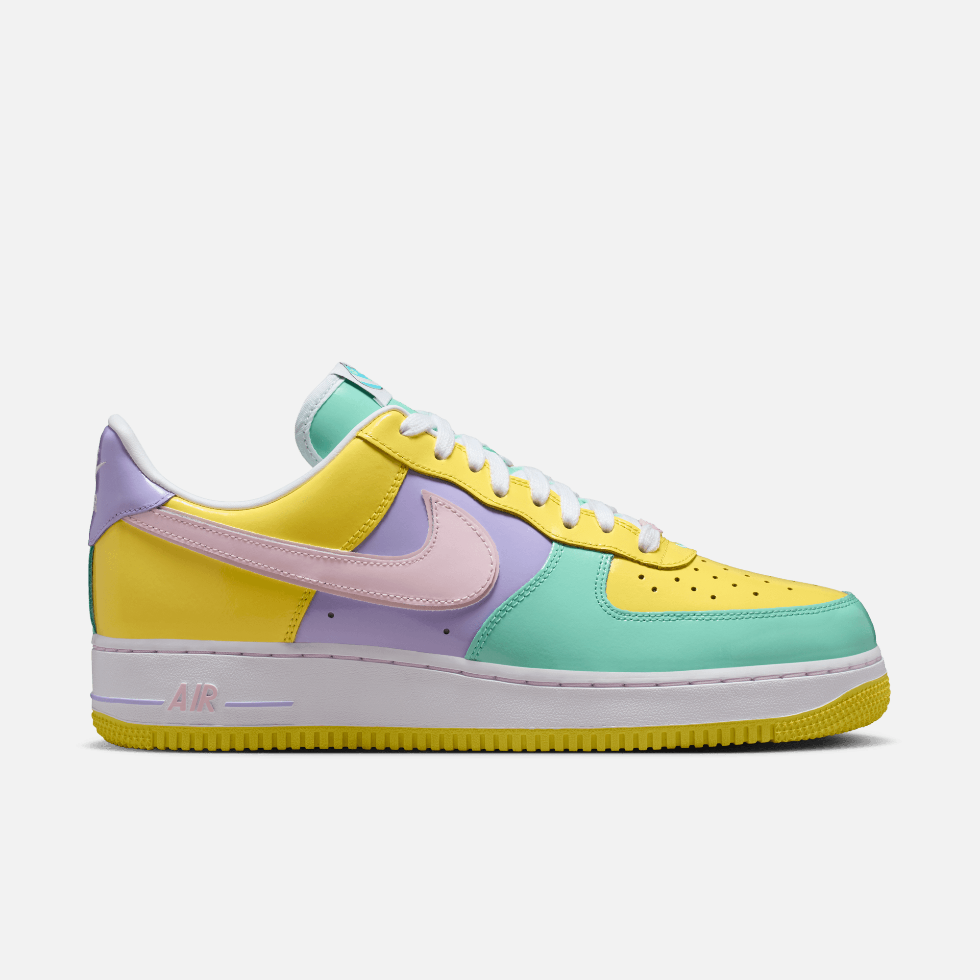 Nike Air Force 1 Low Easter (2026) – Puffer Reds