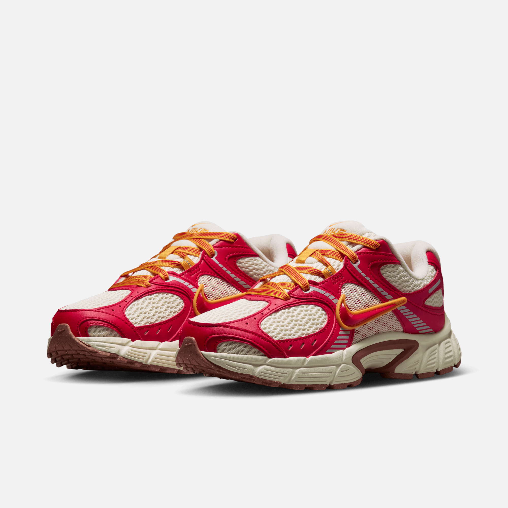 Nike Women's V5 RNR Game Day