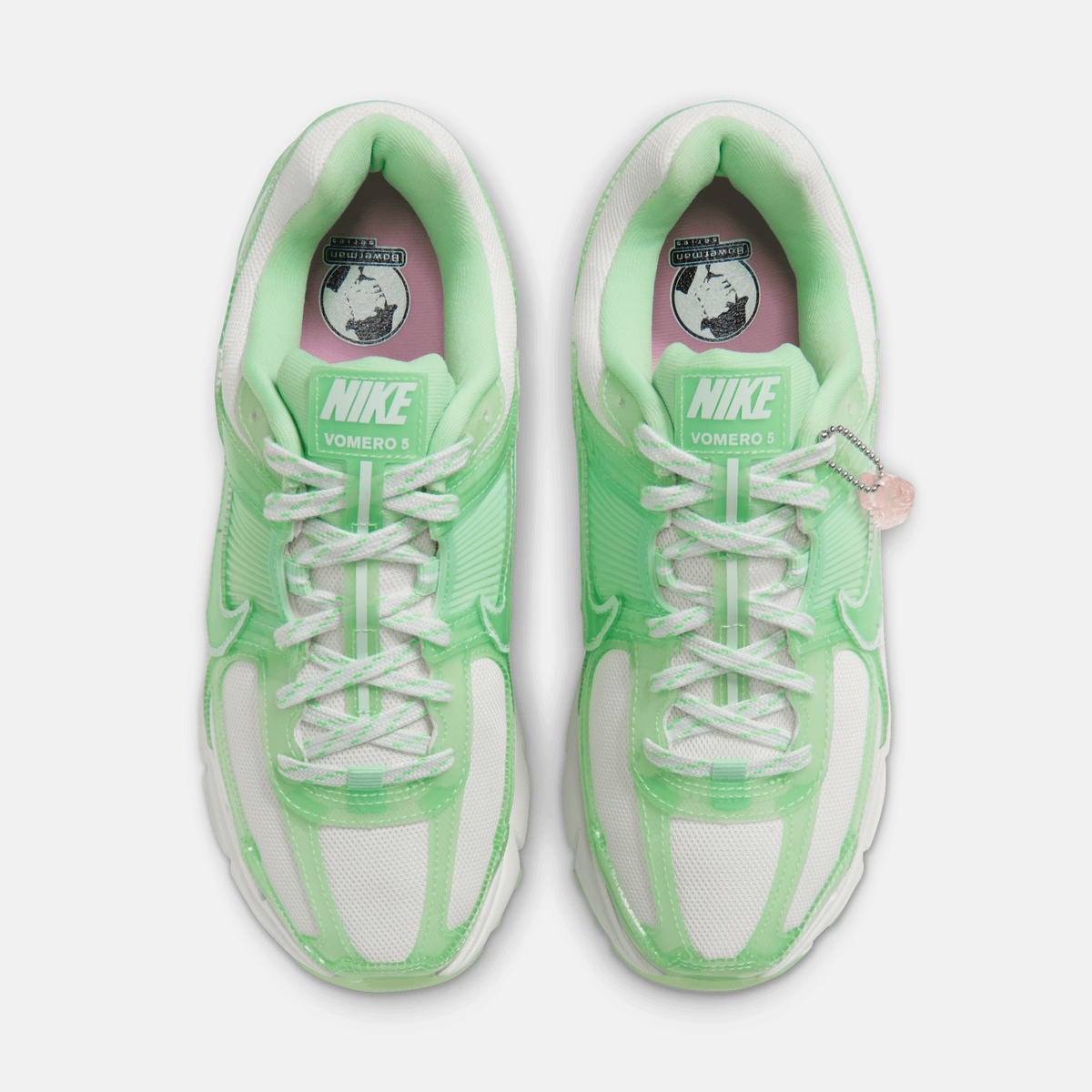 Nike Women's Zoom Vomero 5 Sail Cucumber Pink