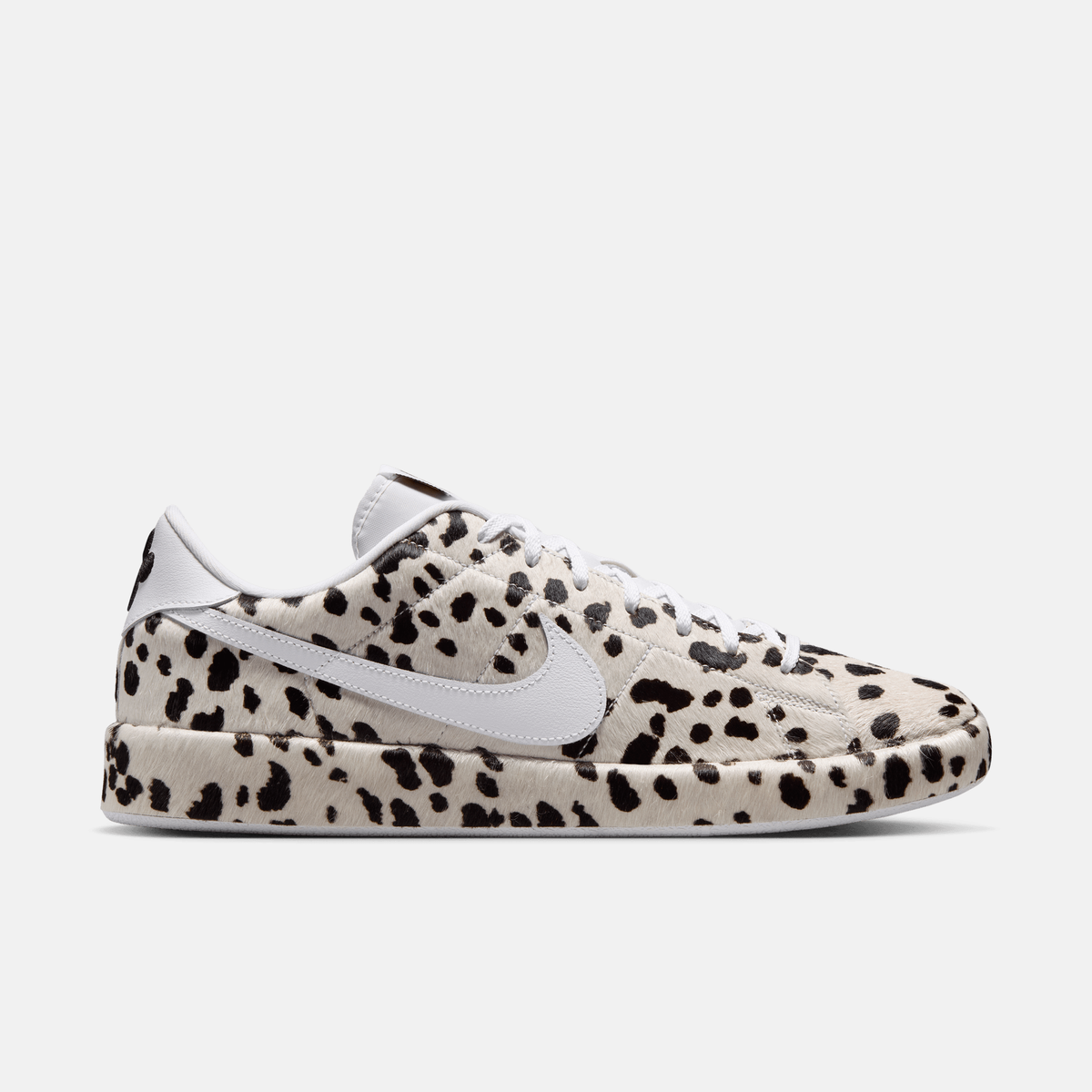 Nike Tennis Classic Chew Dog