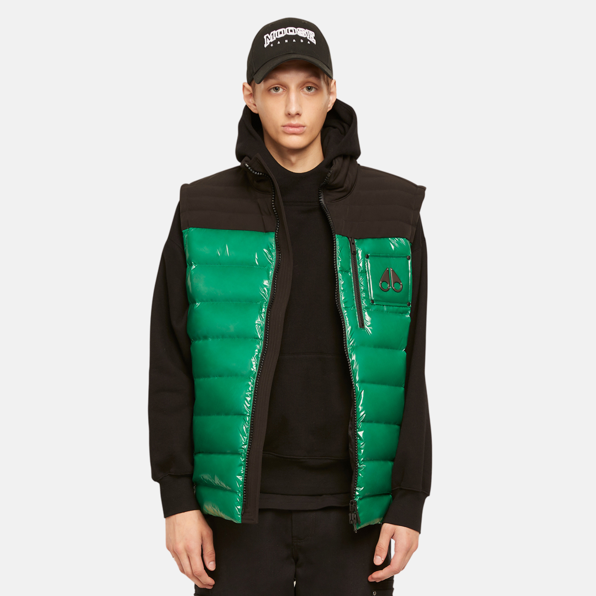 Moose Knuckles Dugald Vest Malachite Green – Puffer Reds Moose Knuckles Dugald Vest Malachite Green – Puffer Reds