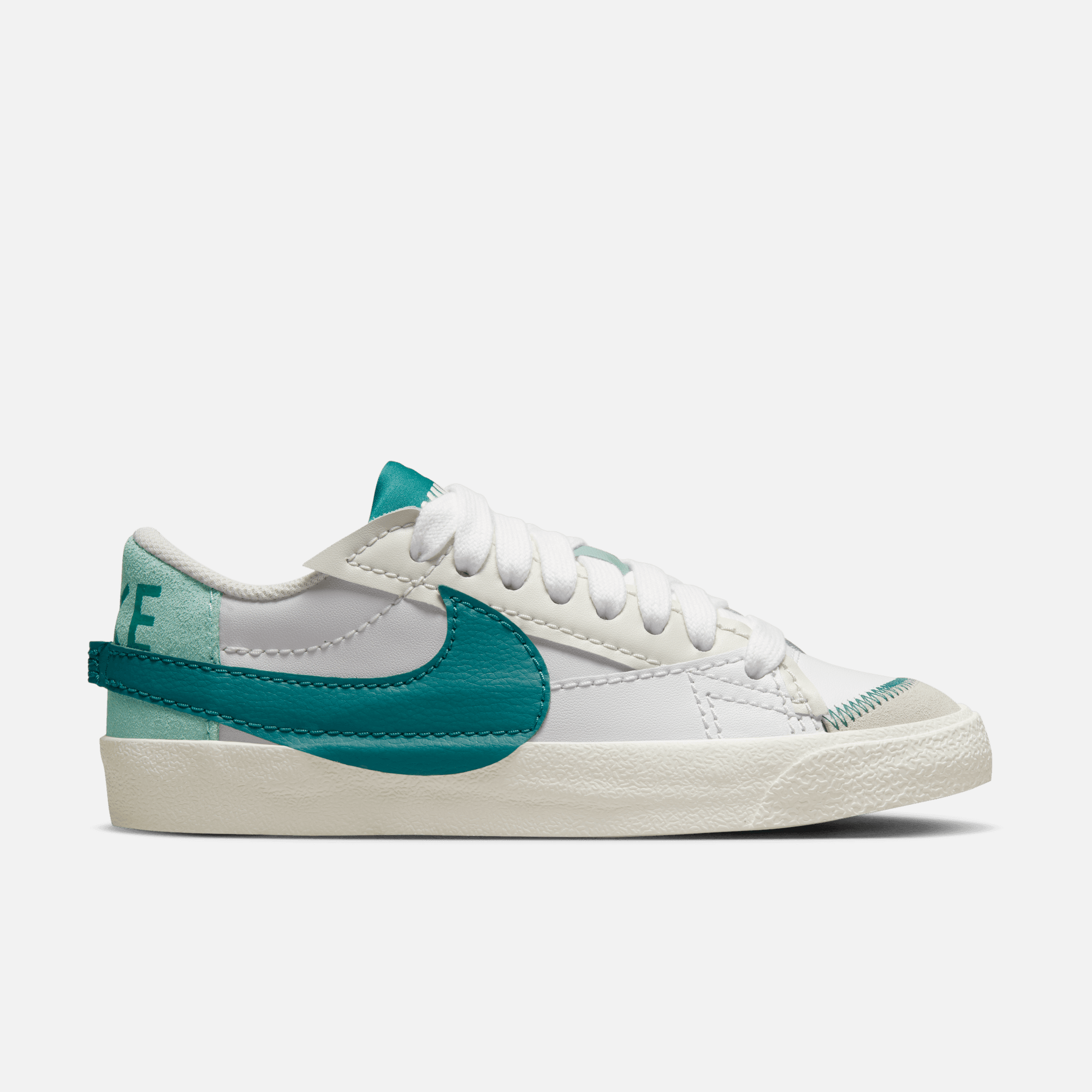 Teal clearance nike blazers