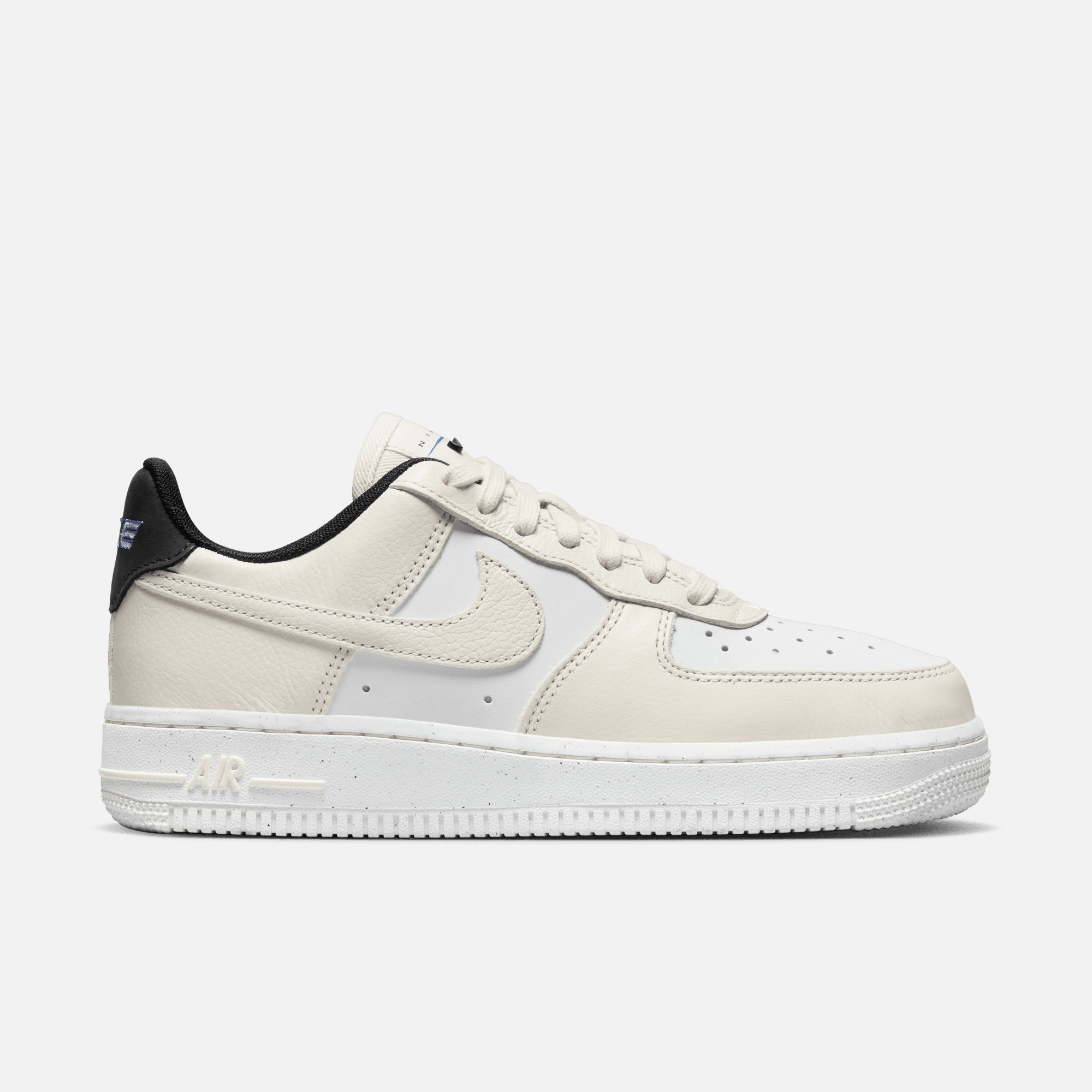 Nike Women's Air Force 1 Low 'Coconut Milk' – Puffer Reds