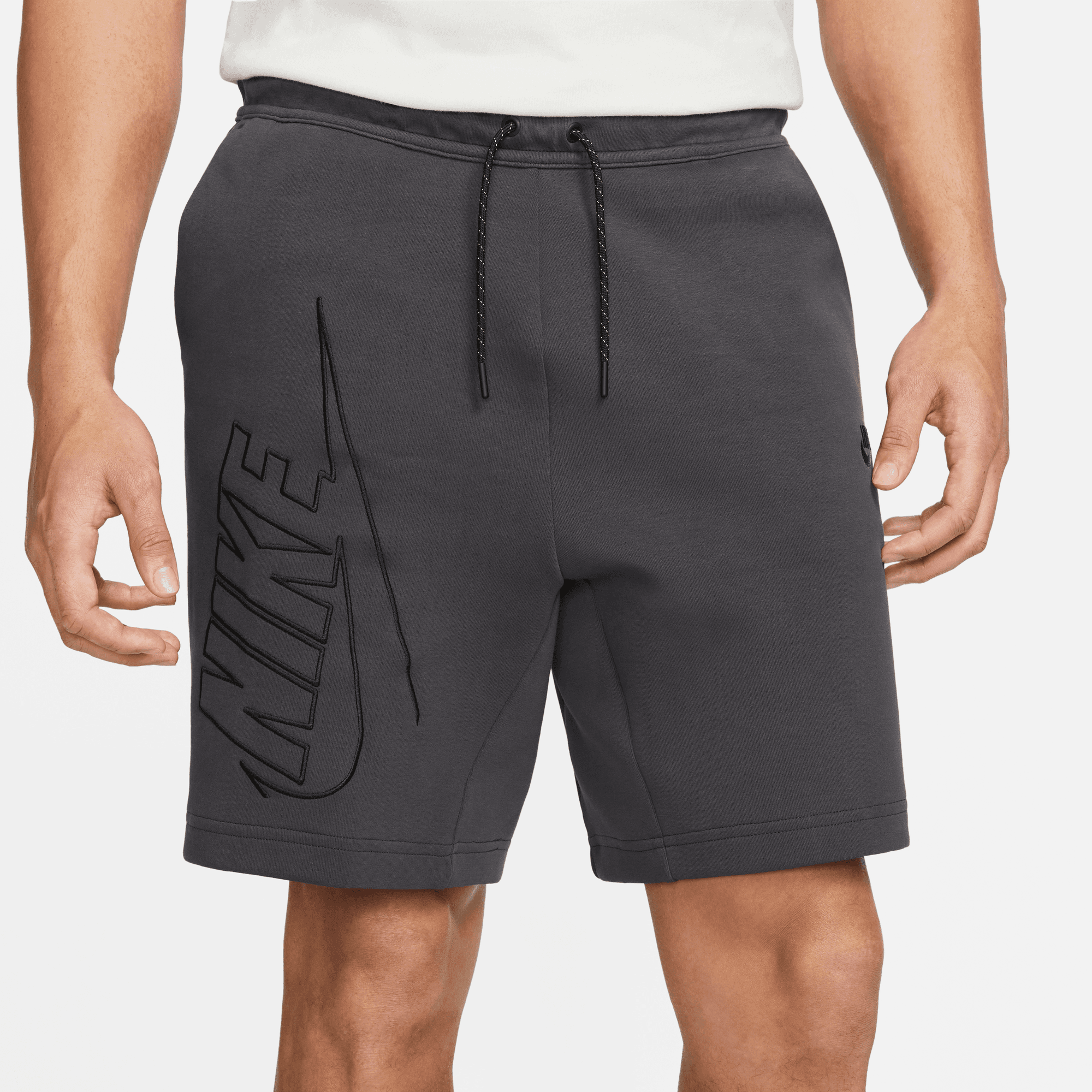Nike Tech Fleece Dark Shorts Grey Puffer Reds –