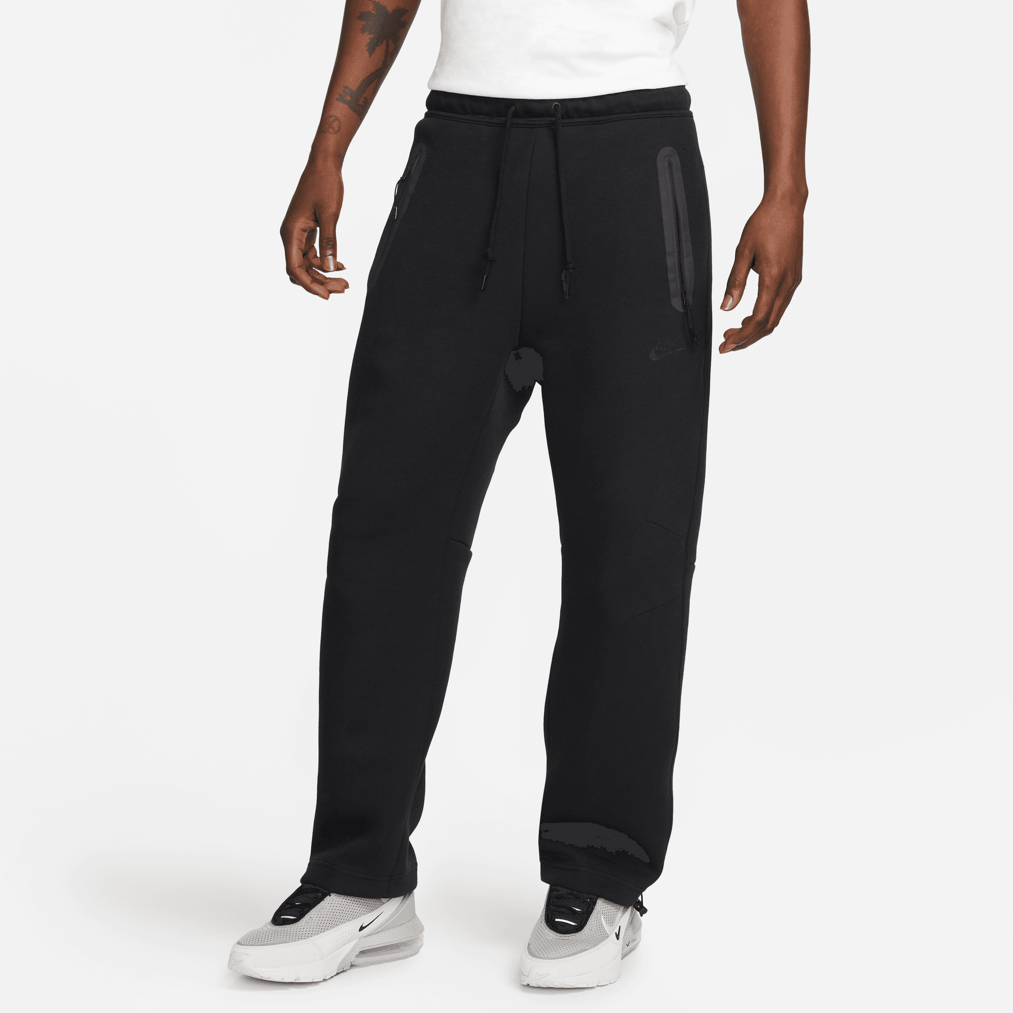 Nike Tech Fleece Reimagined Loose Fit Open Hem Sweatpants Black -  black/black