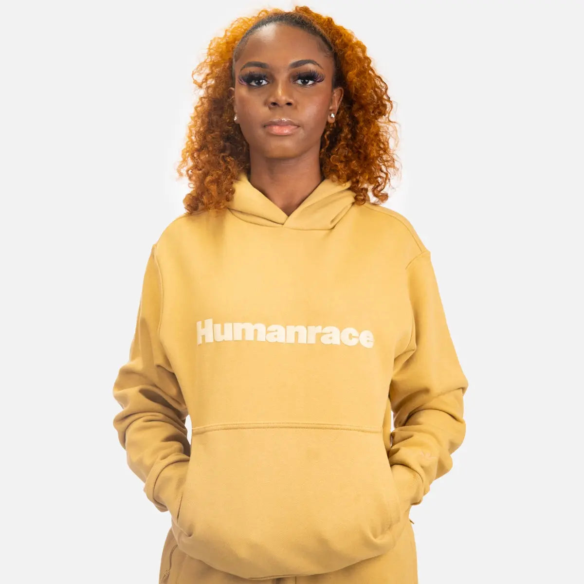 mengsel Handelsmerk Zweet Adidas Pharrell Williams Humanrace Basics Hoodie Wheat - Puffer Reds
