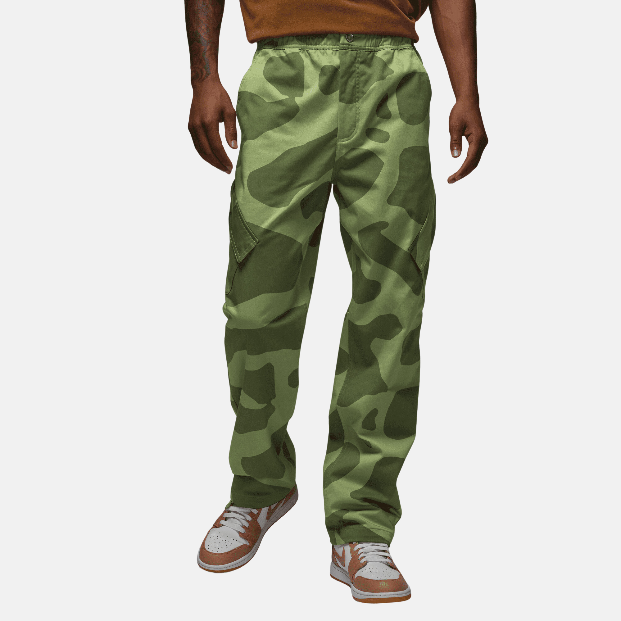 Air Jordan Essentials Olive Green Camo Chicago Pants