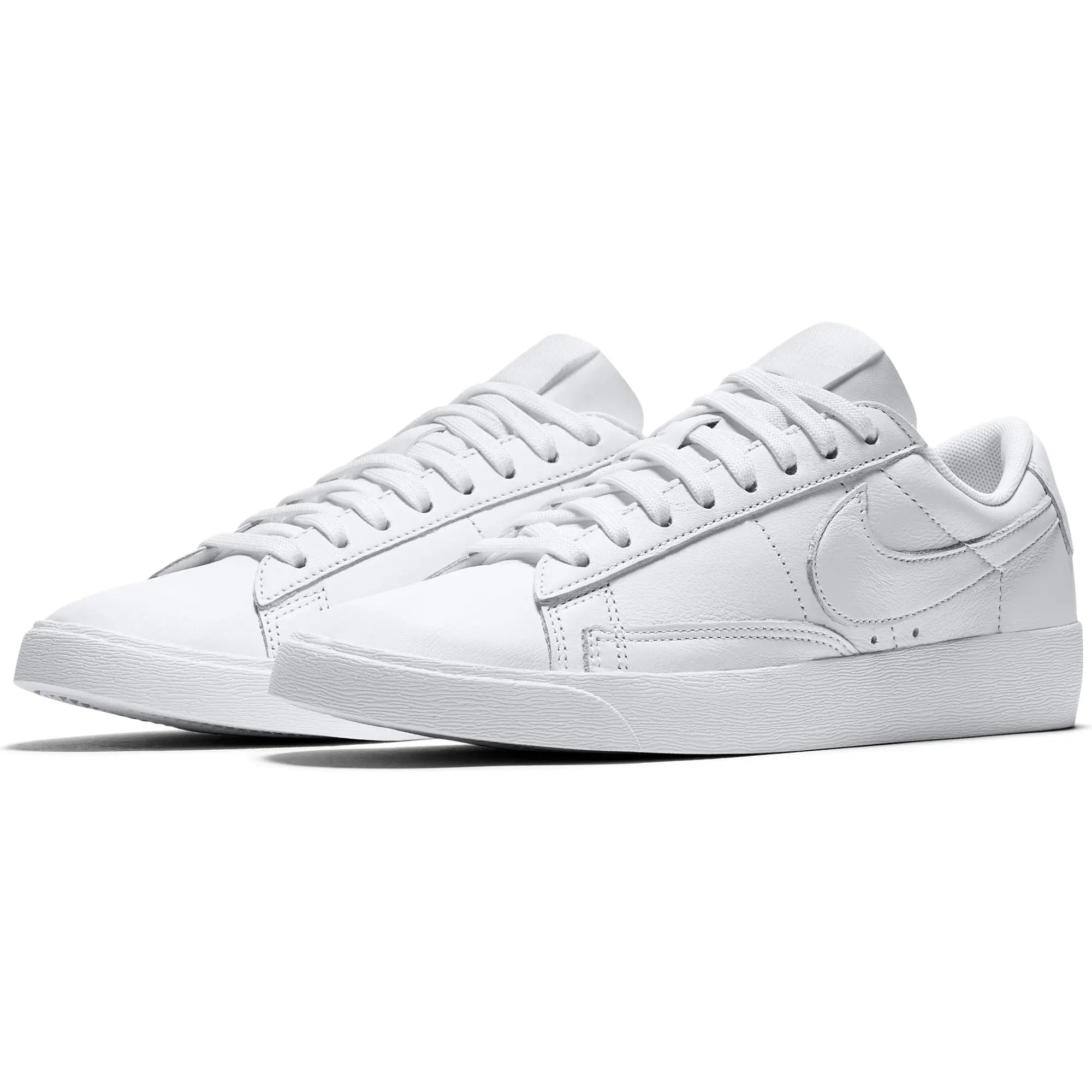 Nike Women's Blazer Low LE Triple White Nike