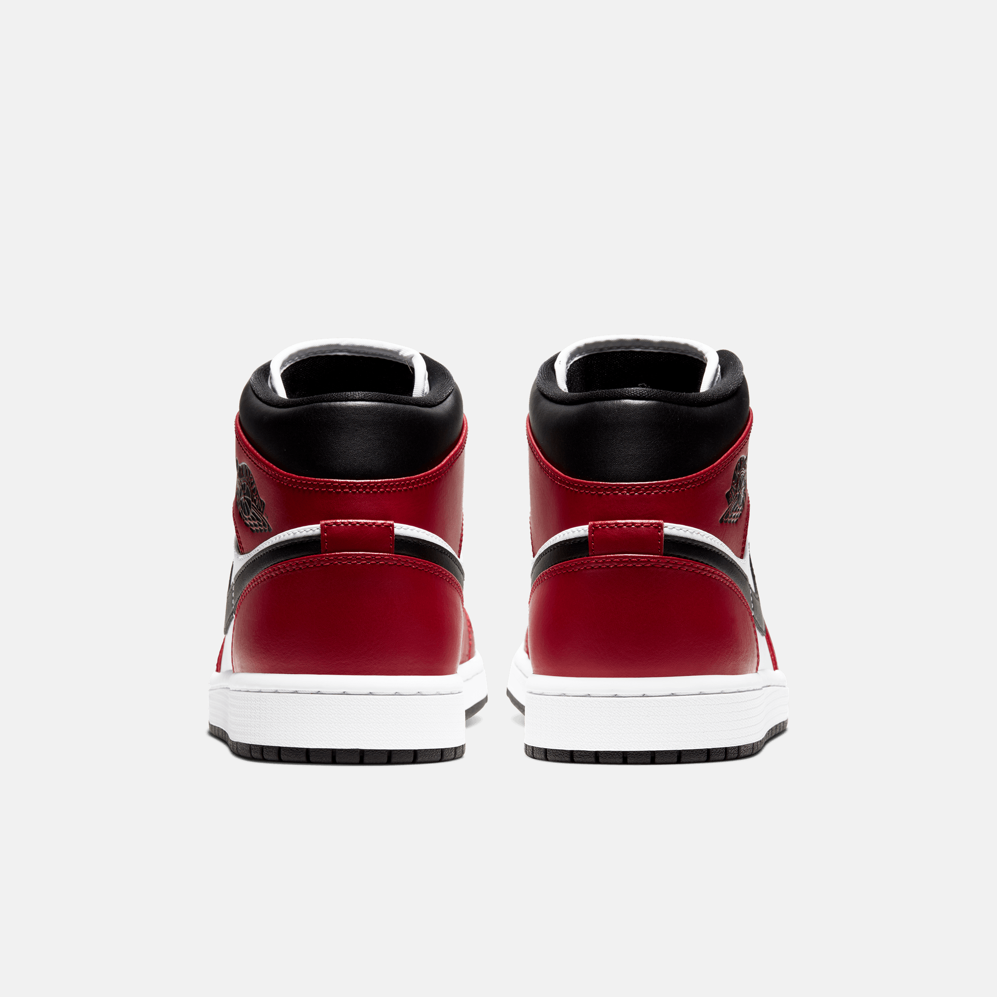 Air Jordan 1 Mid Chicago Black Toe