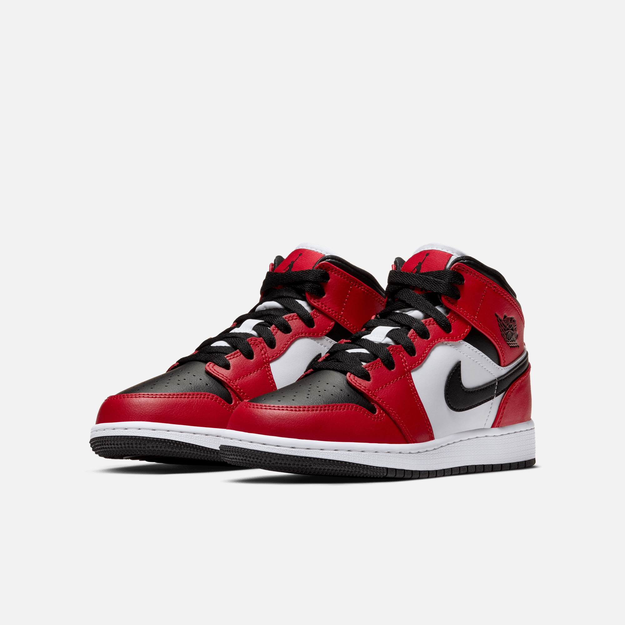 Air Jordan Big Kids' 1 Mid Chicago Black Toe (GS)