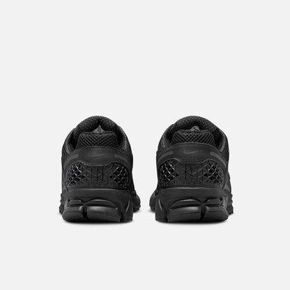 Nike Zoom Vomero 5 Triple Black – Puffer Reds Nike Zoom Vomero 5 Triple Black – Puffer Reds