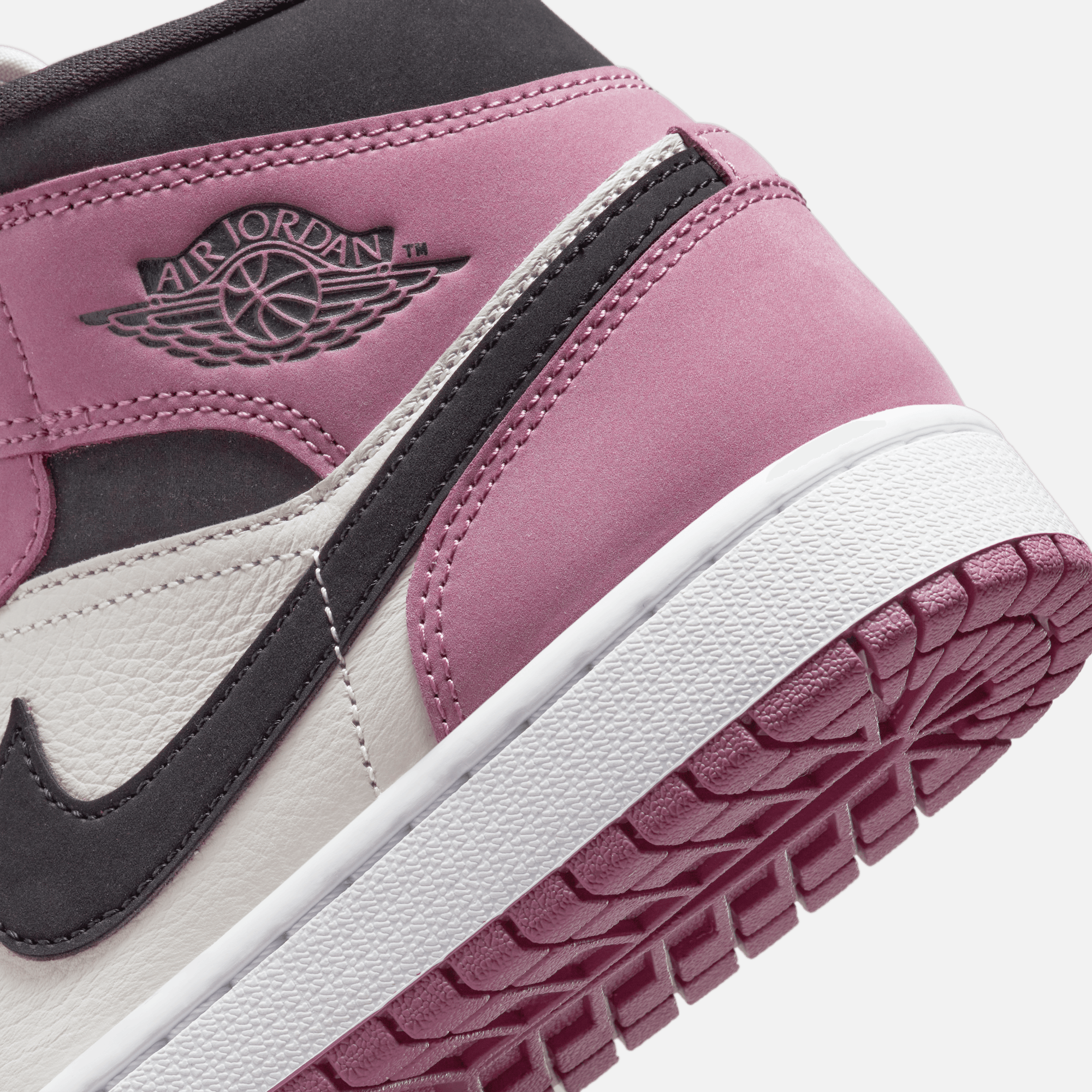 Air Jordan Women's 1 Mid SE 'Berry Pink'