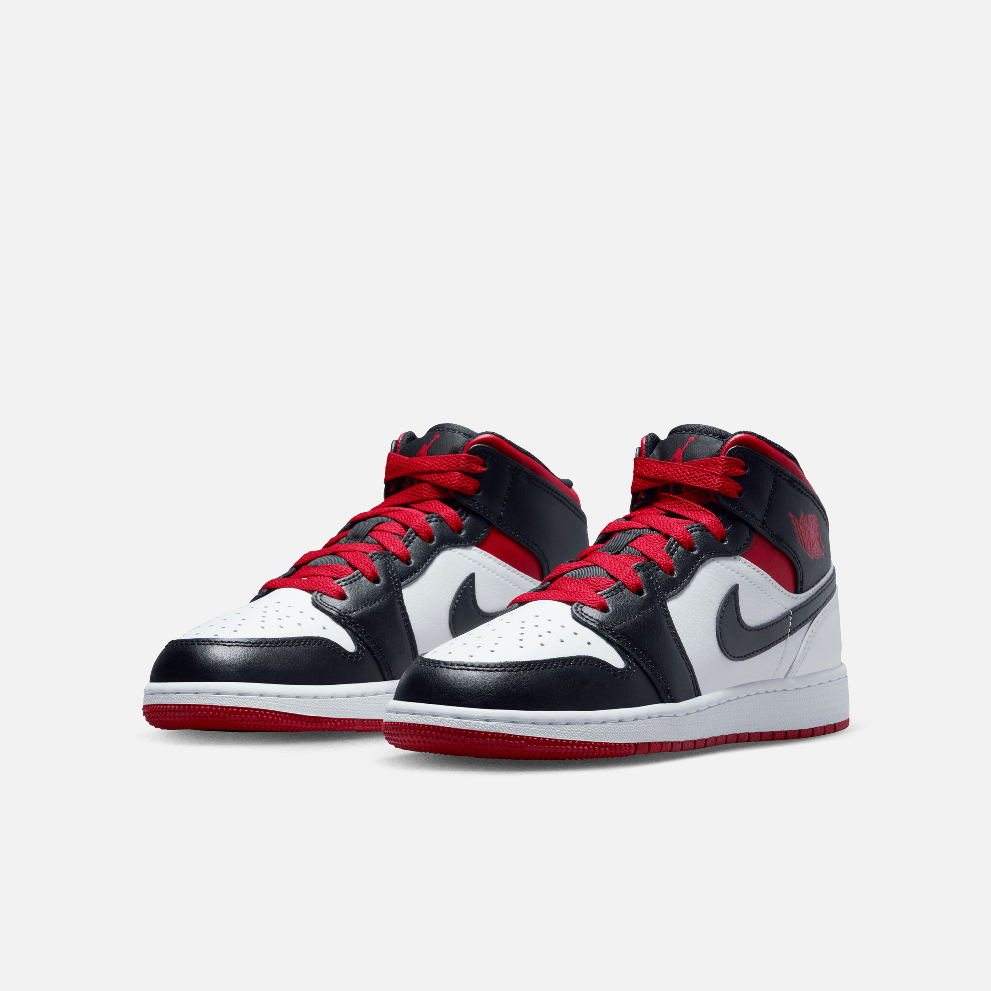 junior mid jordan 1