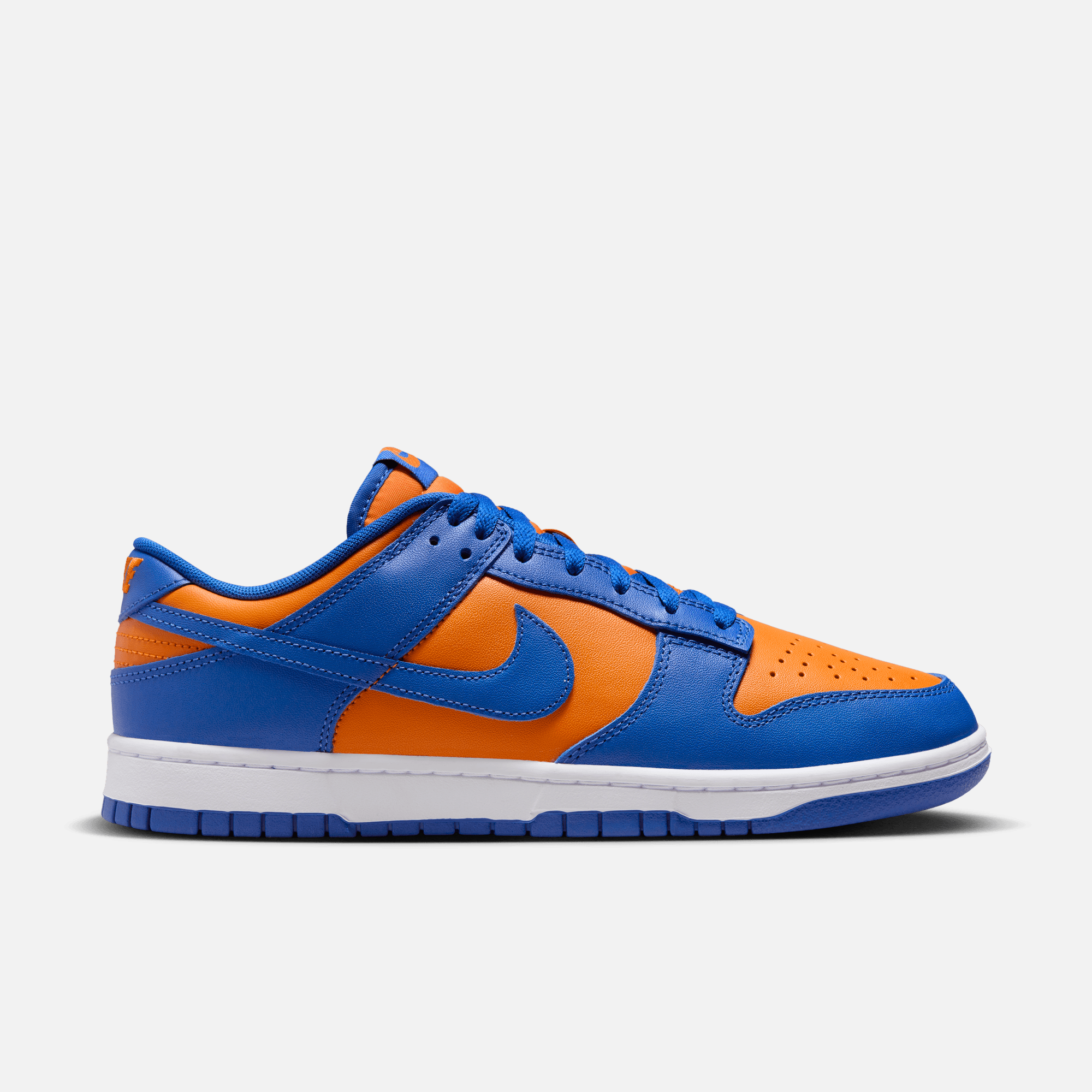 Nike Dunk Low Retro 'Knicks'